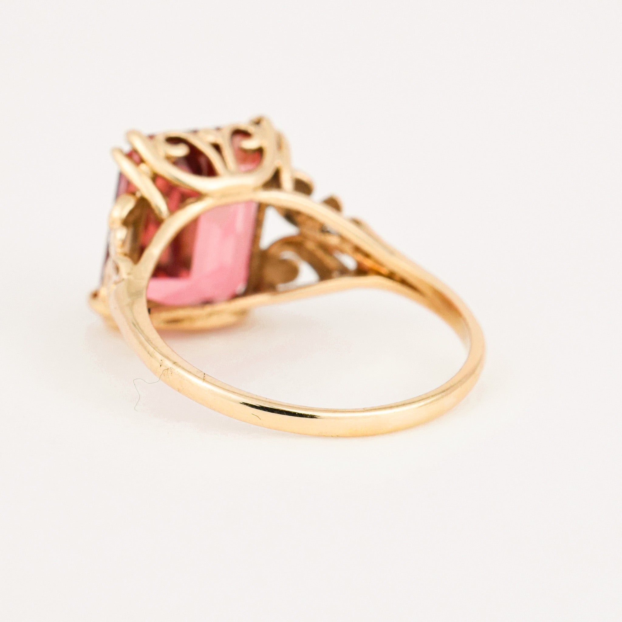 Vintage gold Orange Topaz Ring