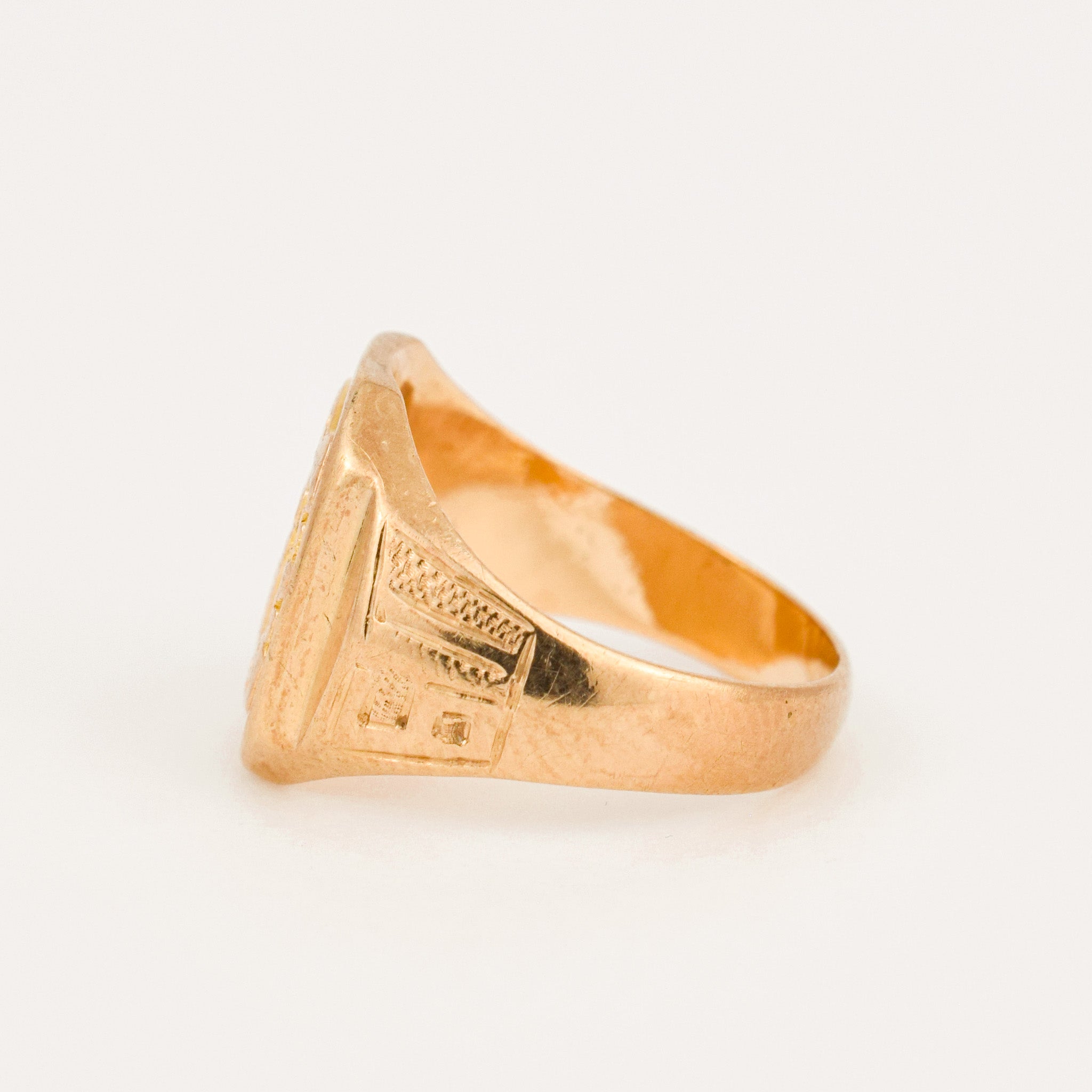 vintage McMaster University Signet Ring