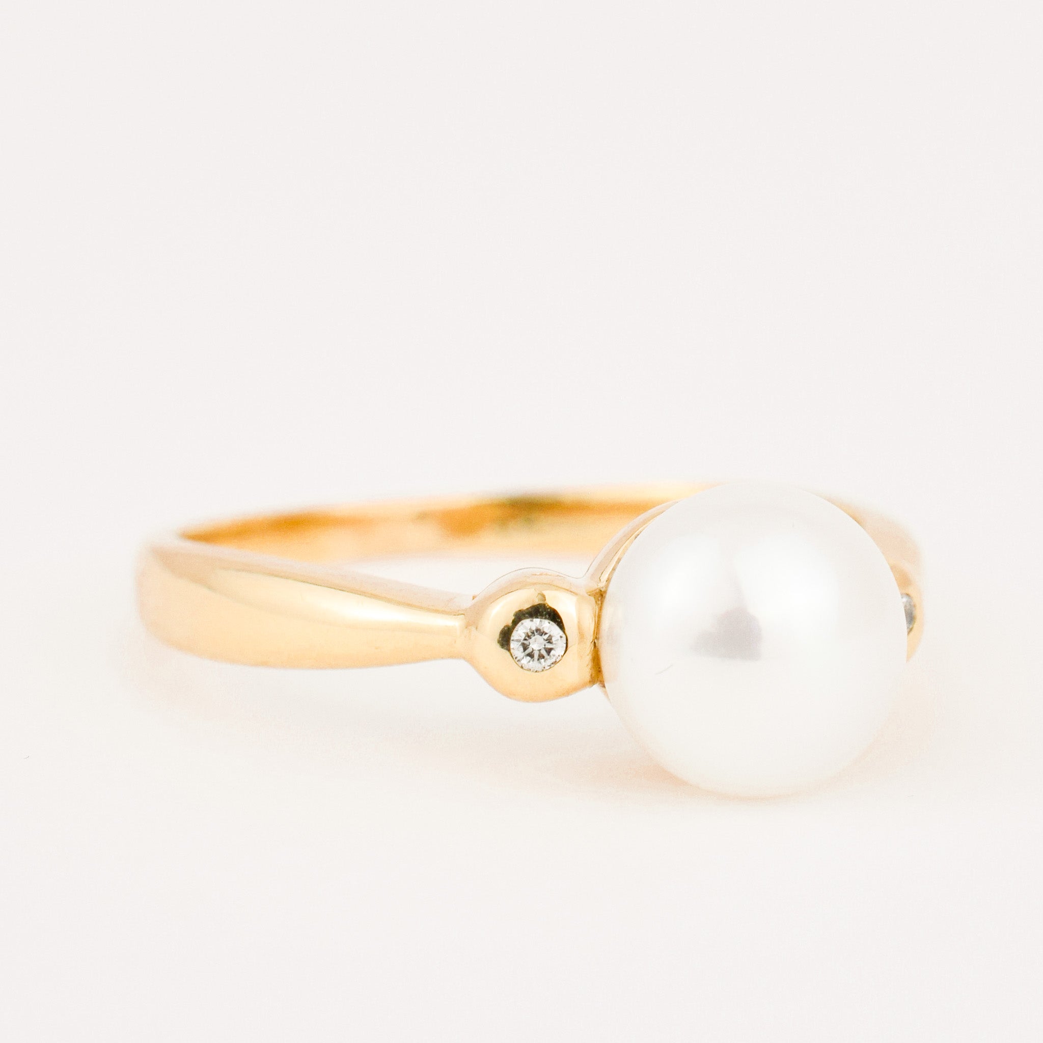 vintage gold pearl and diamond ring 