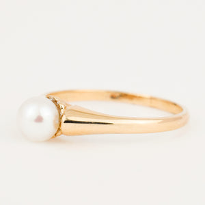 vintage Classic Pearl Ring