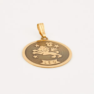 vintage leo gold charm pendant 