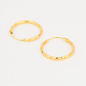 vintage 20k gold 19.8 Delicate Hoops