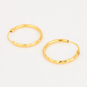 vintage 20k gold 19.8 Delicate Hoops