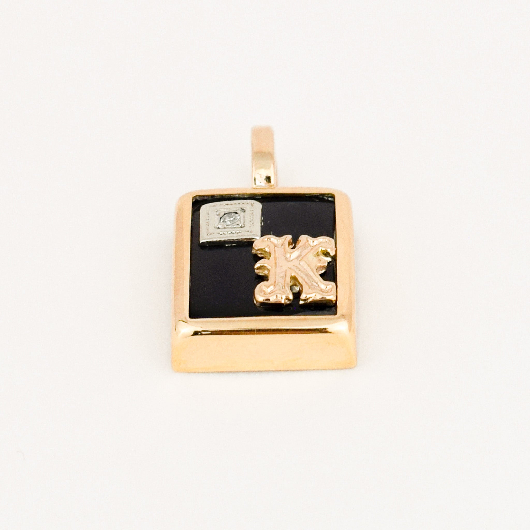 vintage 'k' Onyx Bezel Set Pendant