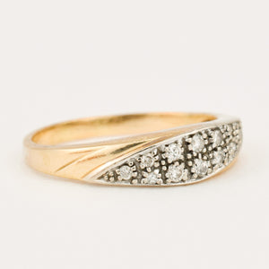 vintage gold Intricate Diamond Band