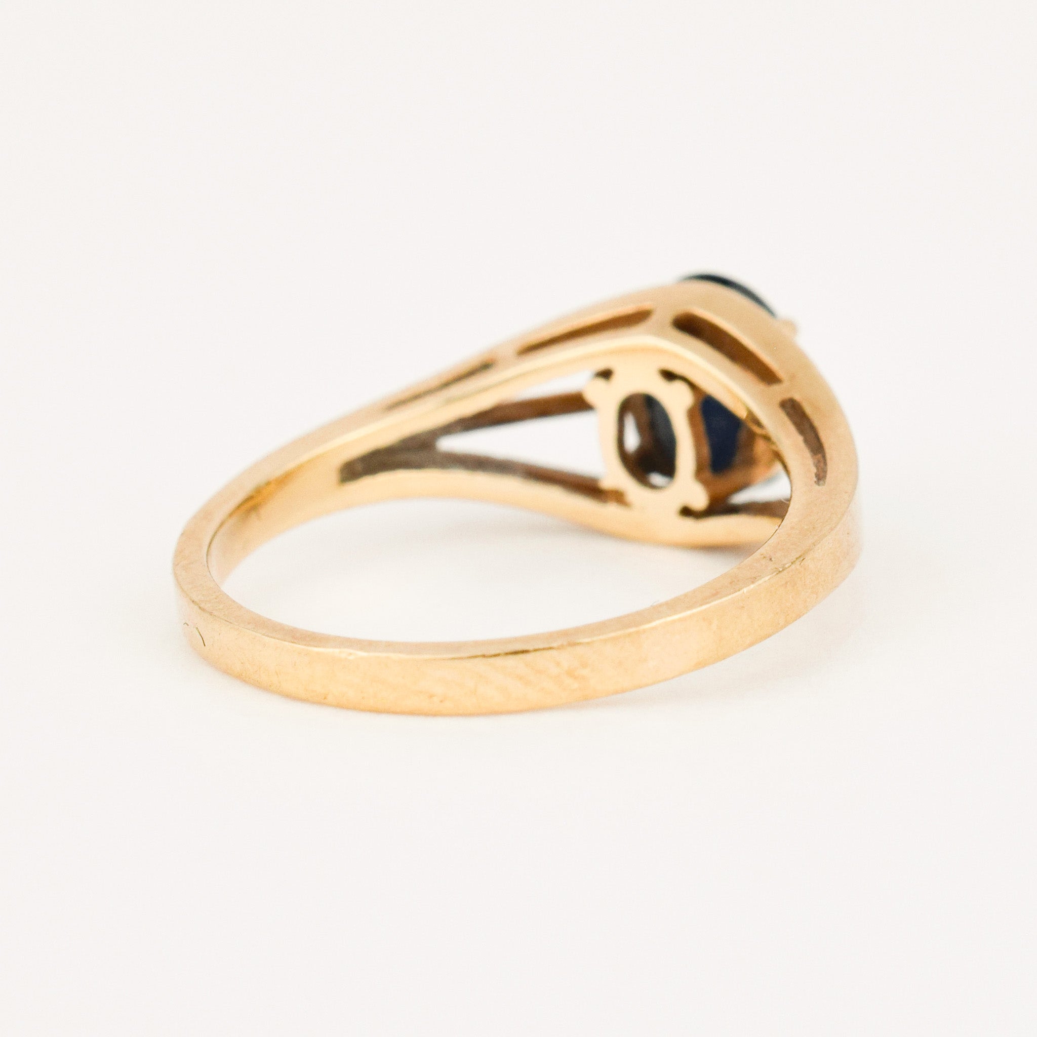 Sapphire Ring