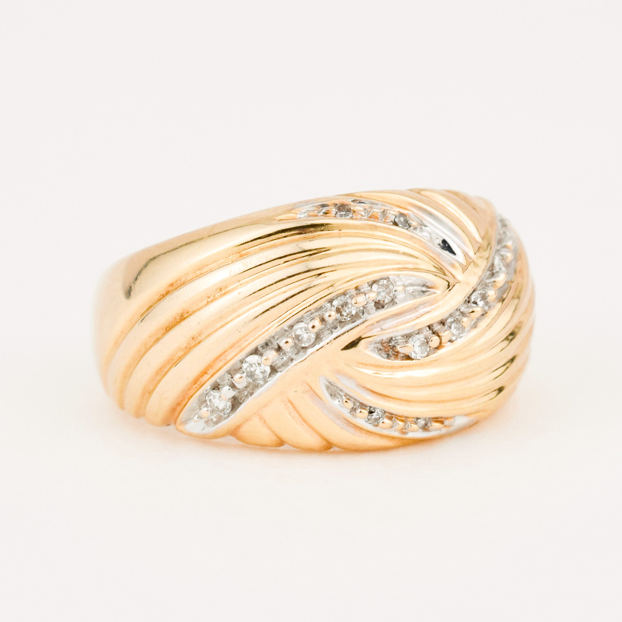 vintage gold Domed Diamond Wave Band