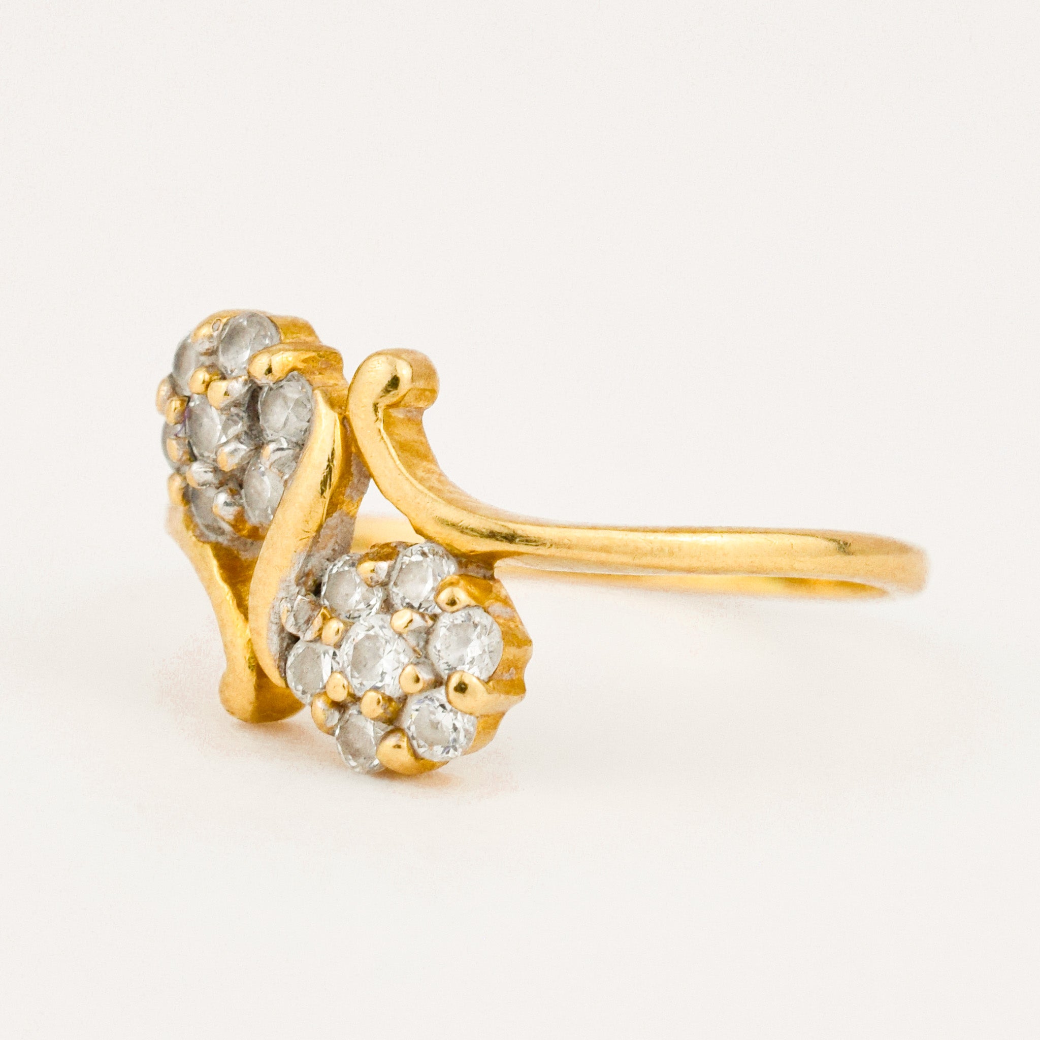 vintage 18k gold Flower Diamond Bypass Ring