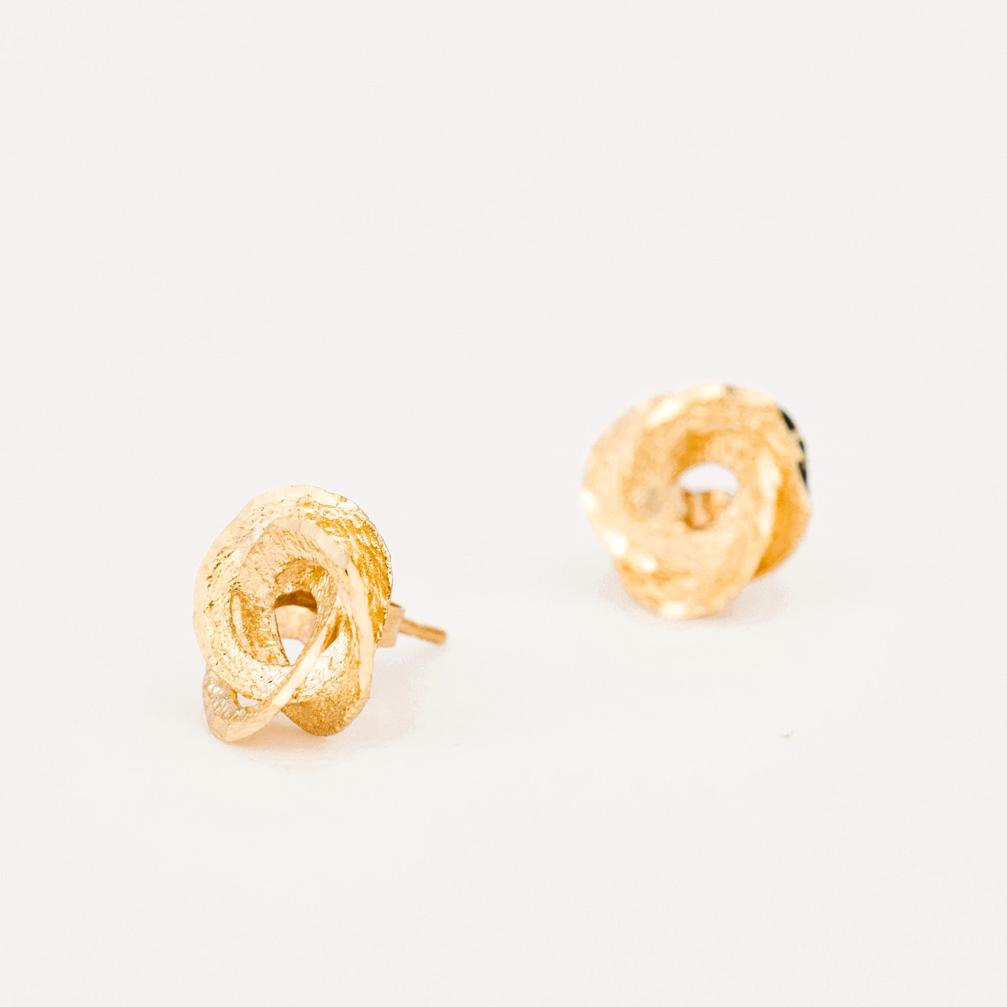 vintage gold Multi-Texture Circular Studs