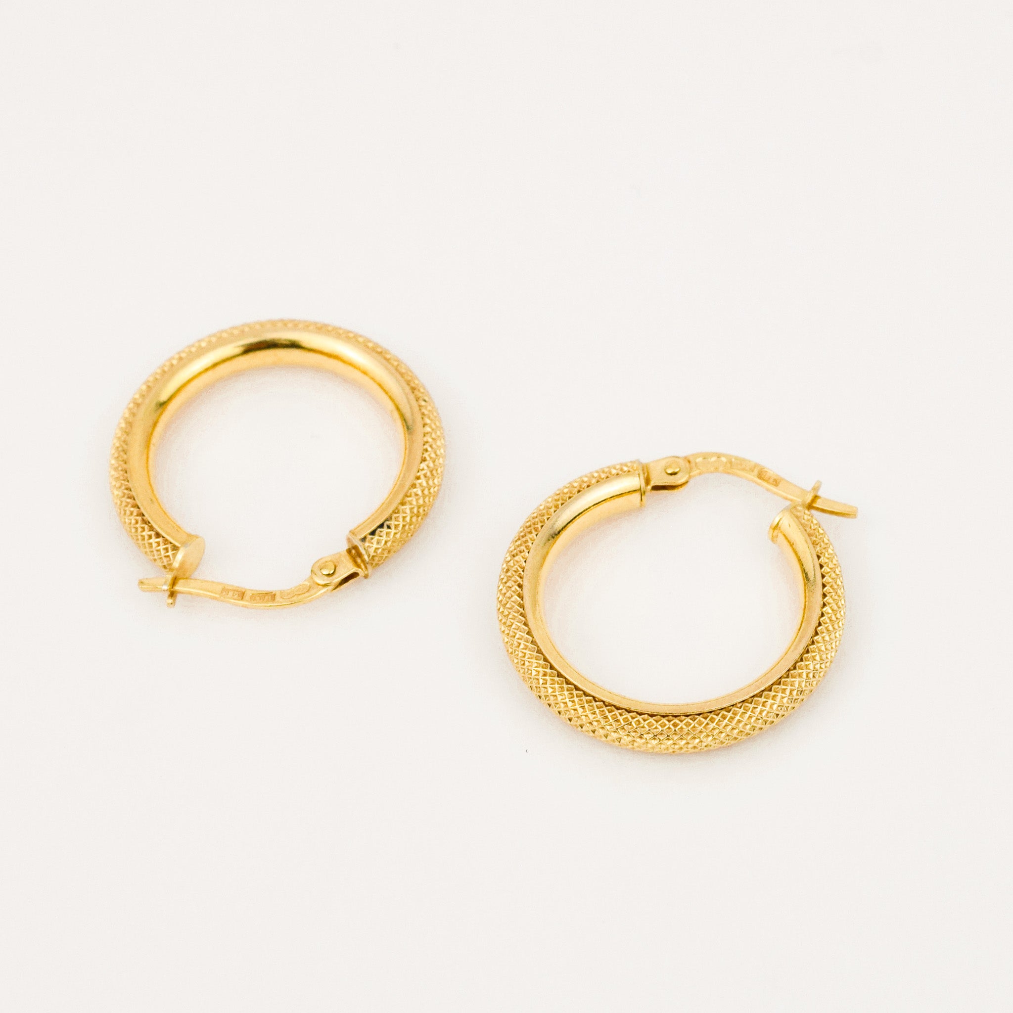 21.7 mm Micro Quilted Hoop Earrings