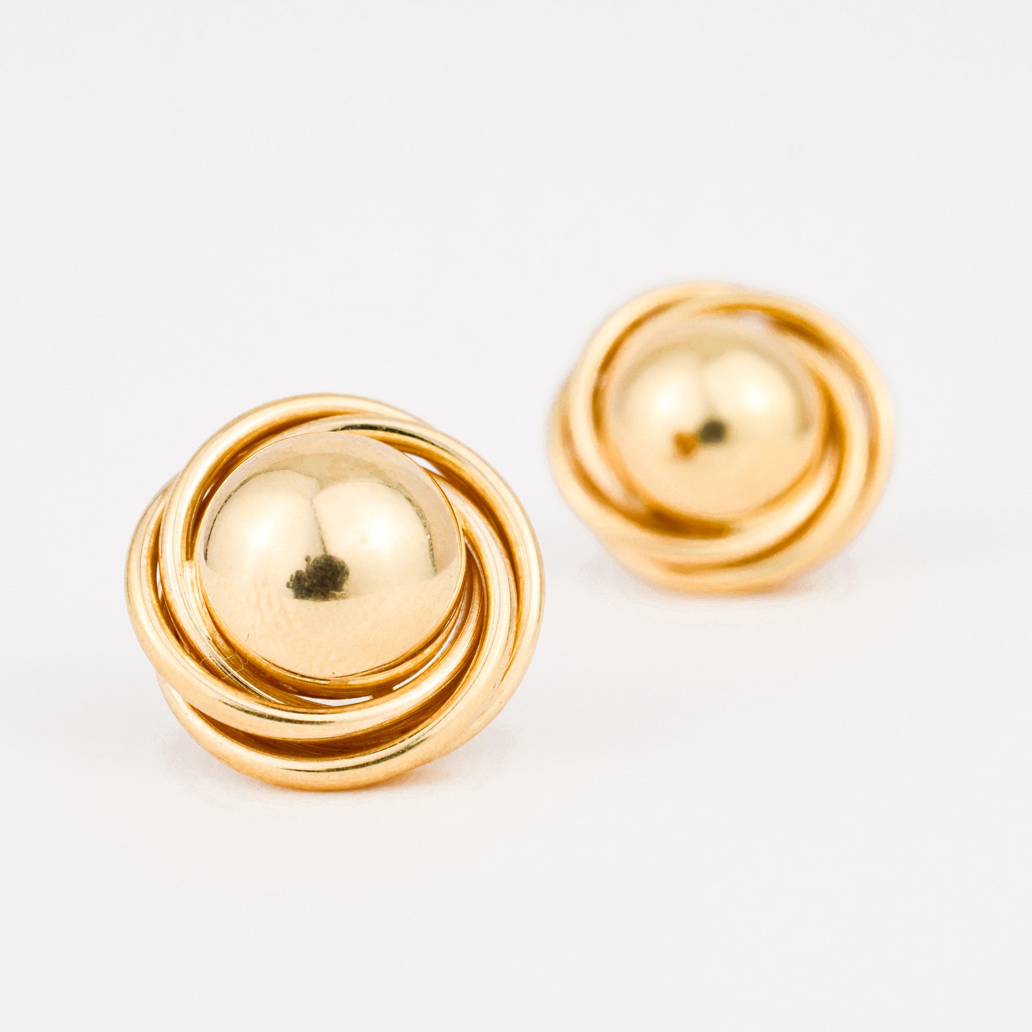 vintage gold Retro Ball Studs