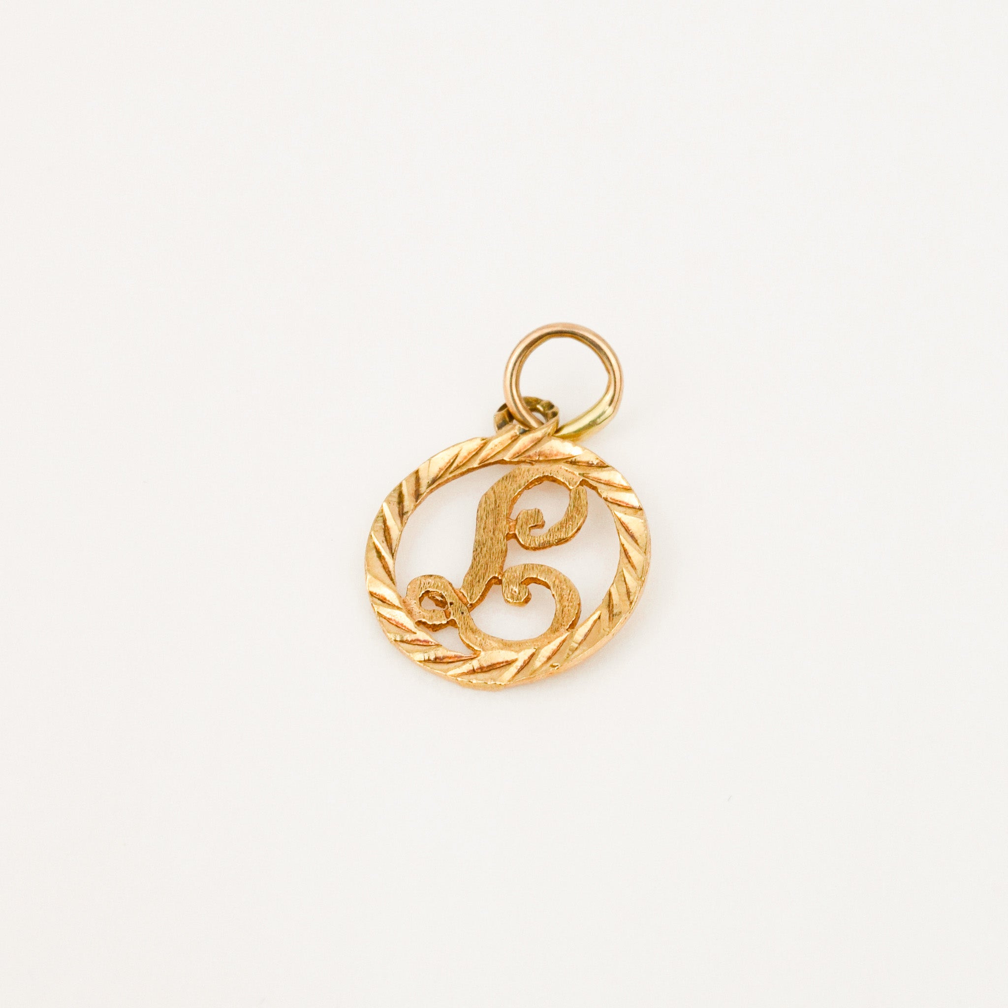 vintage gold Circular 'L' Charm