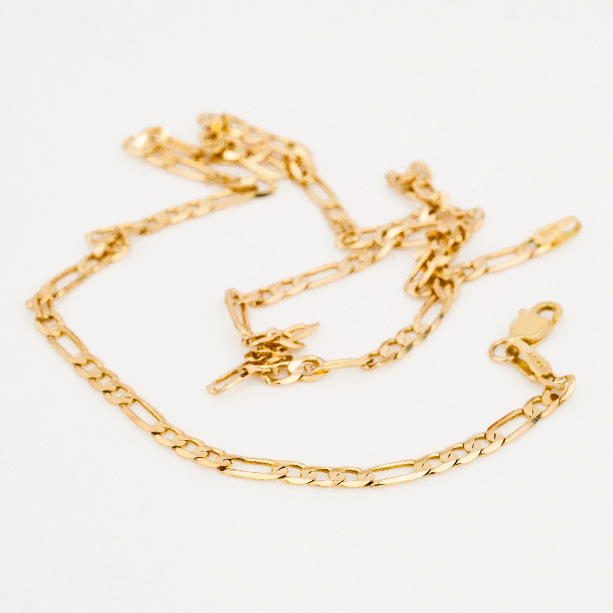vintage gold 16" Figaro Chain Necklace