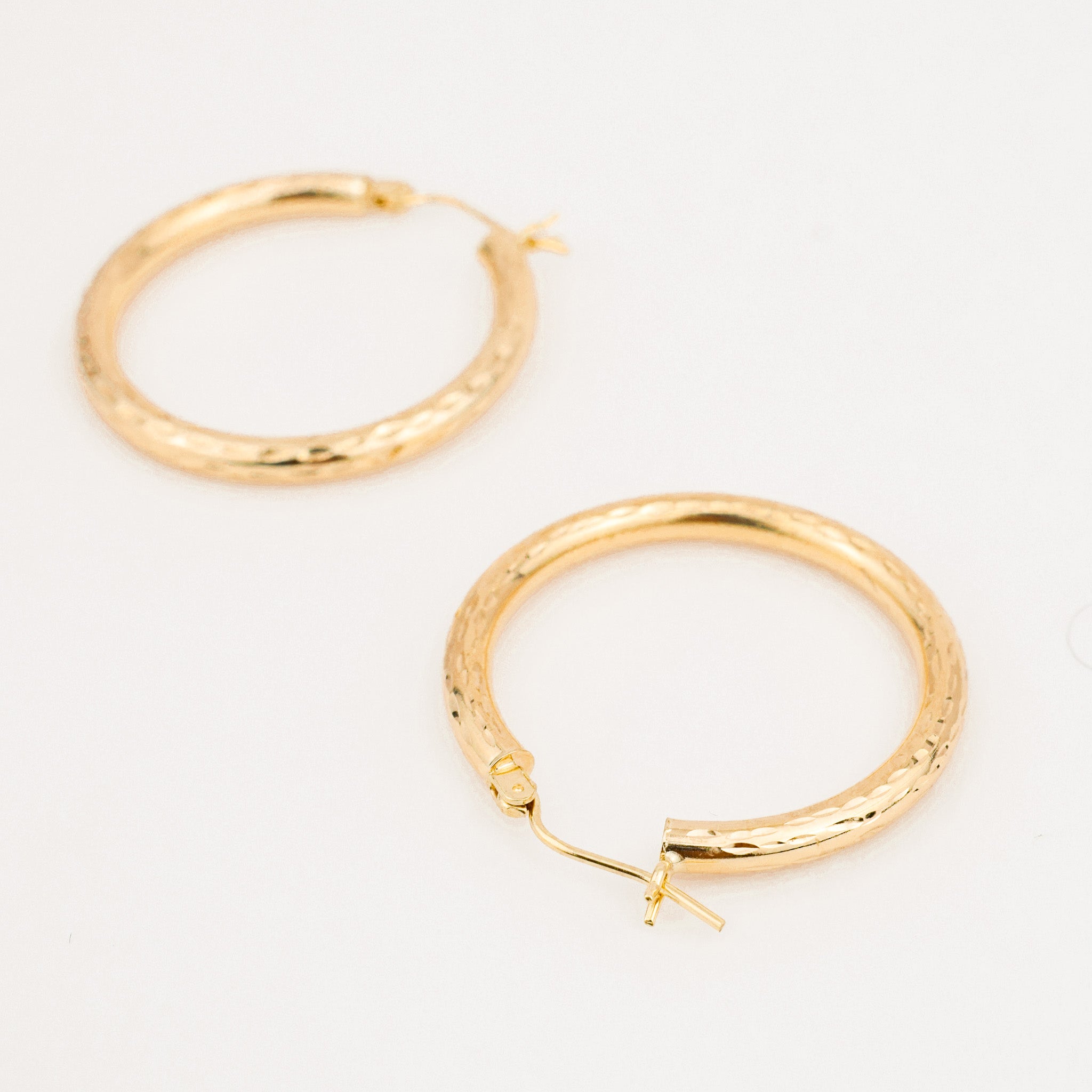 vintage 31 mm Sparkling Gold Hoop Earrings