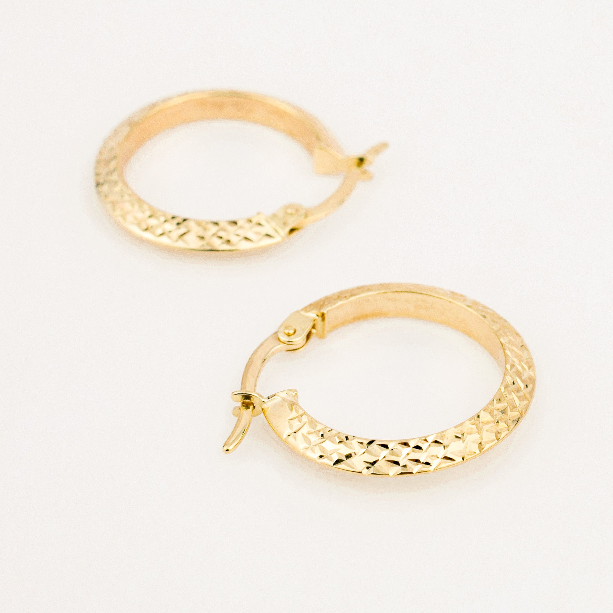 19.2 mm Diamond Cut Gold Hoops