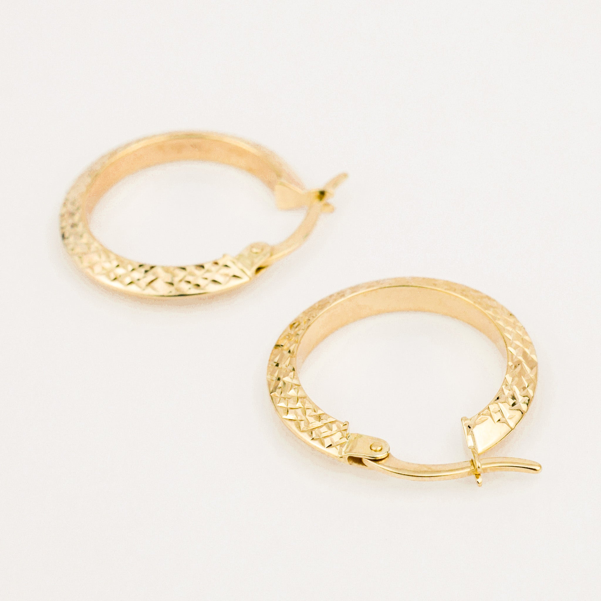 19.2 mm Diamond Cut Gold Hoops