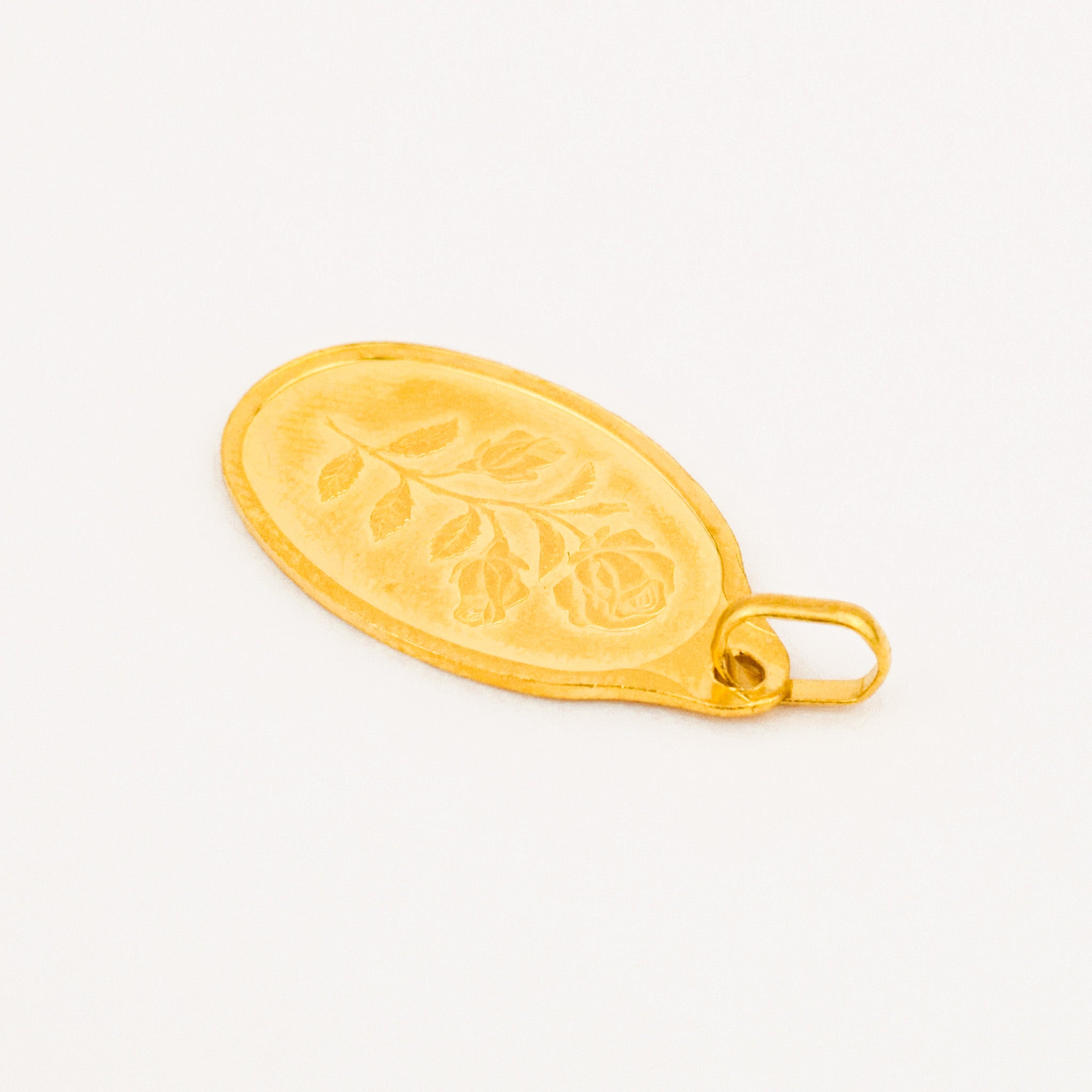 vintage 22k gold  Suisse Fine Gold Pendant