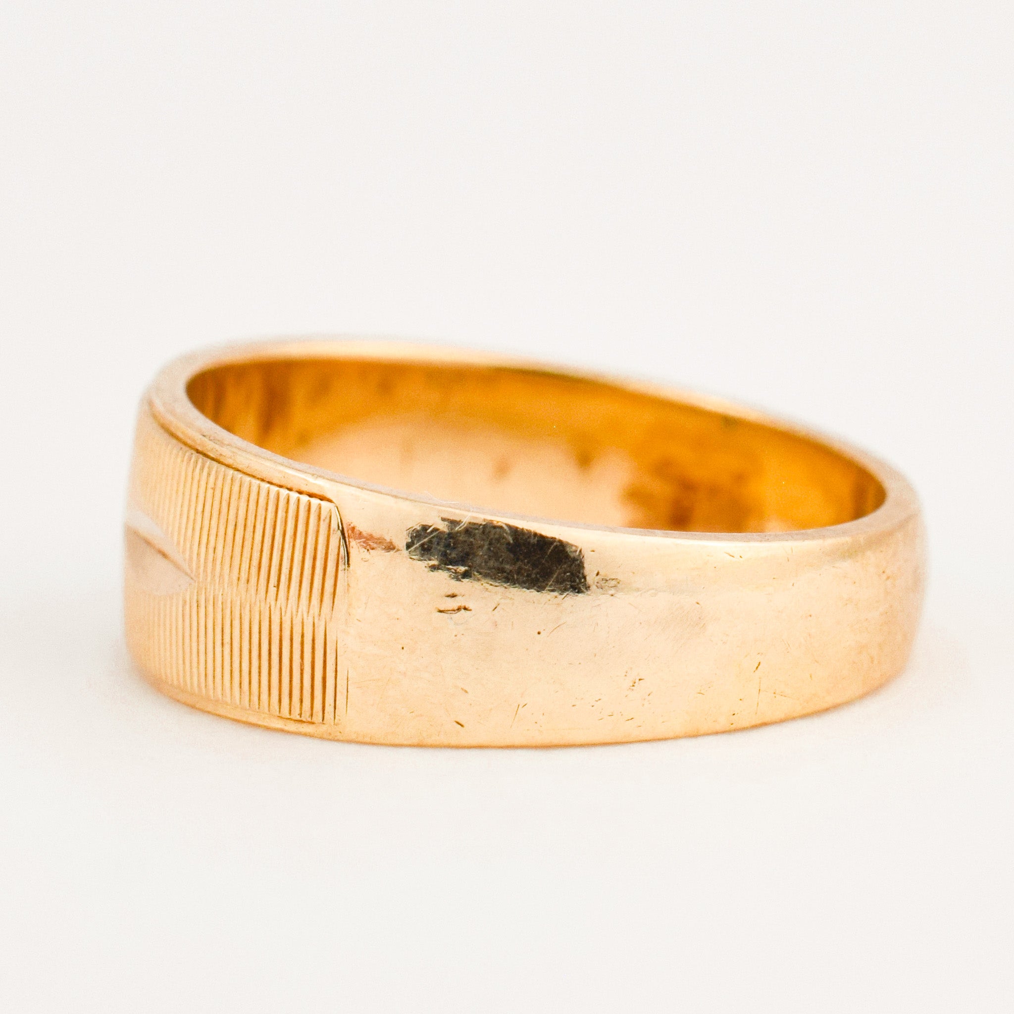 vintage 10k gold 6.8 mm Sparkling Starburst Ring