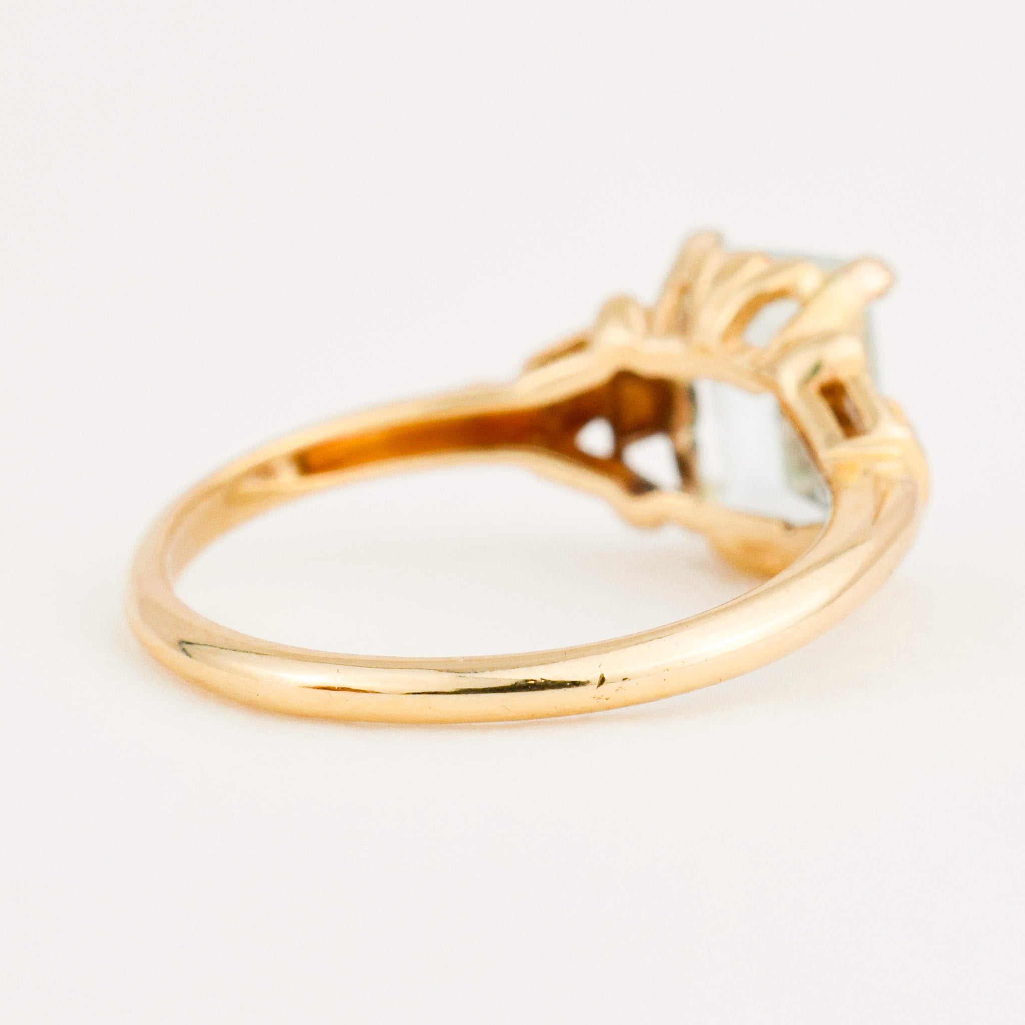 vintage aquamarine ring