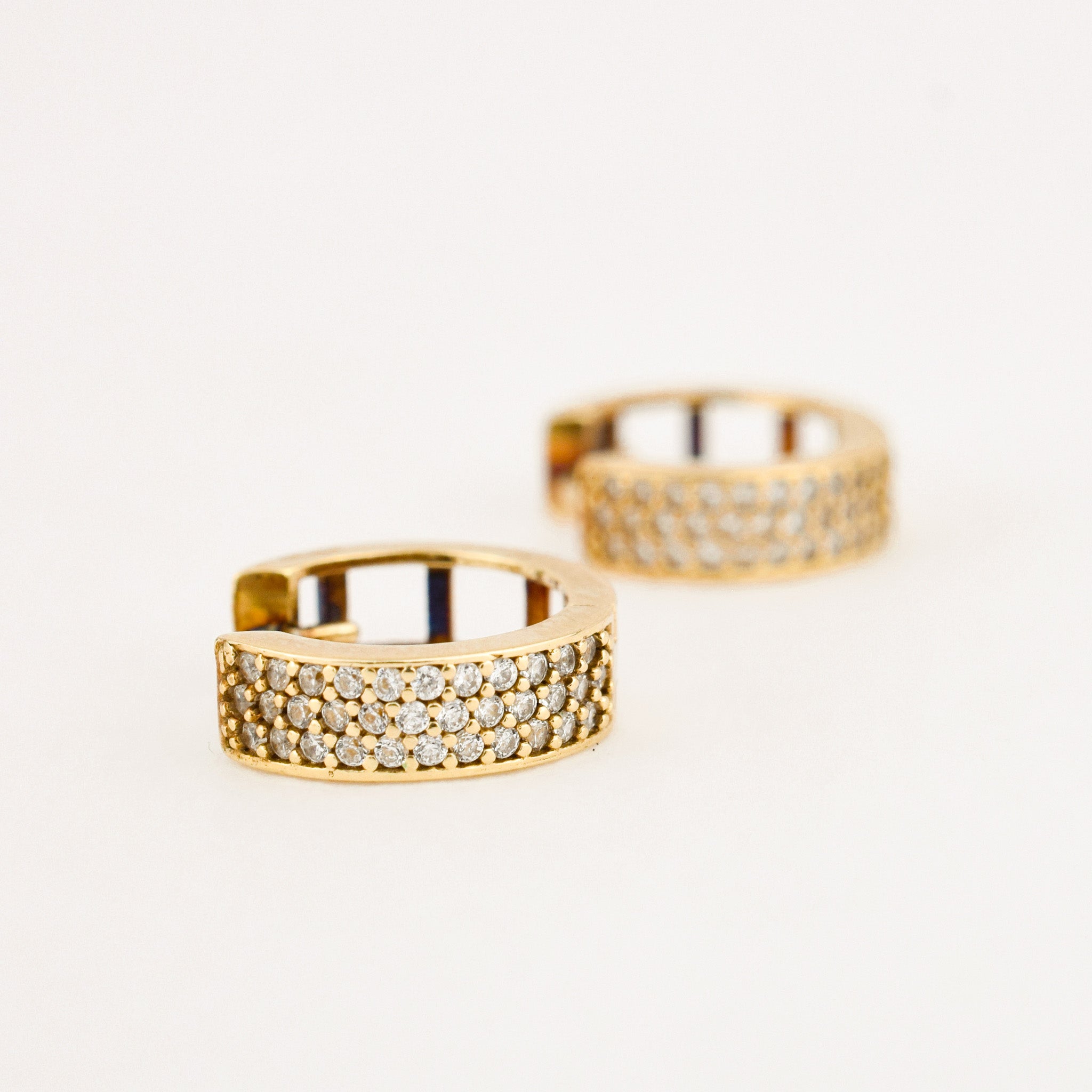 vintage 11.8 mm Diamond Huggie Earrings