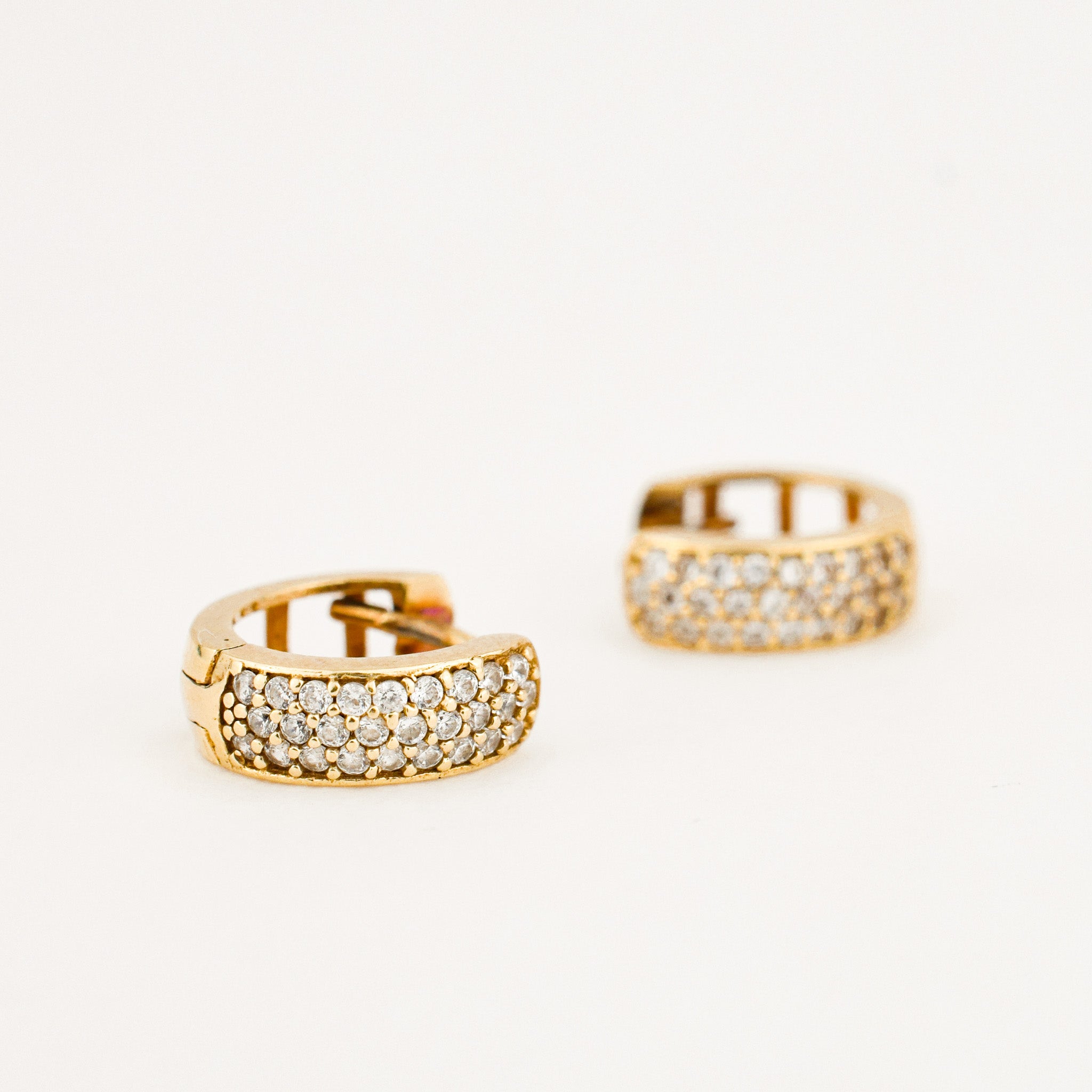 vintage 10 mm Diamond Huggie Earrings