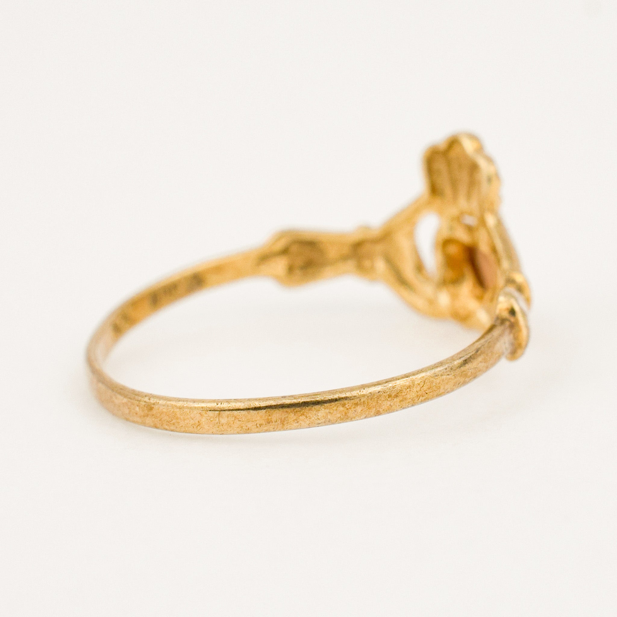 vintage gold two-toned cladagh ring 