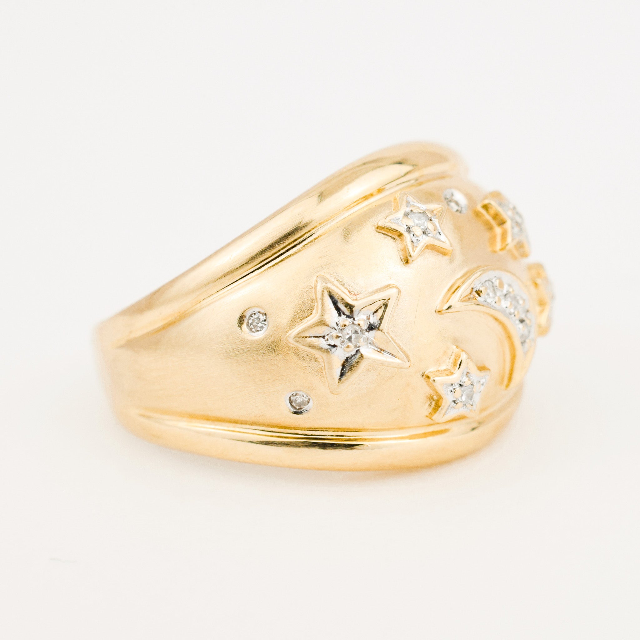 14k Moon and Stars Dome Ring with Diamonds
