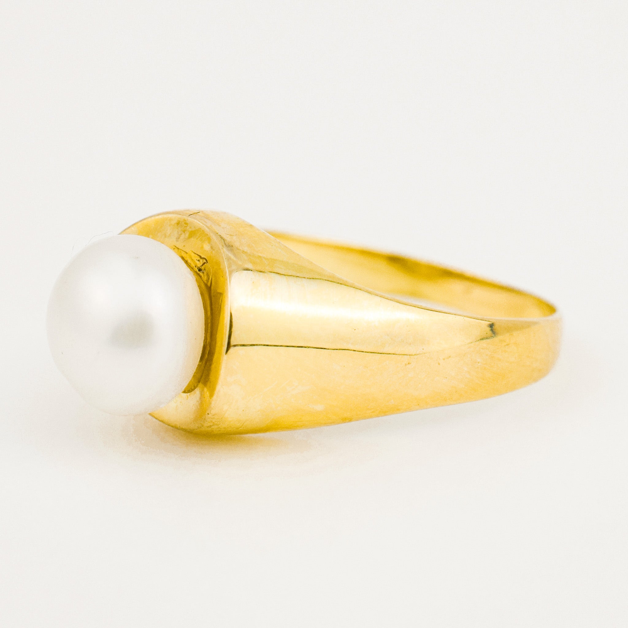 vintage 18k Organic Pearl Signet Ring