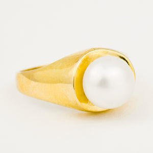 vintage 18k Organic Pearl Signet Ring