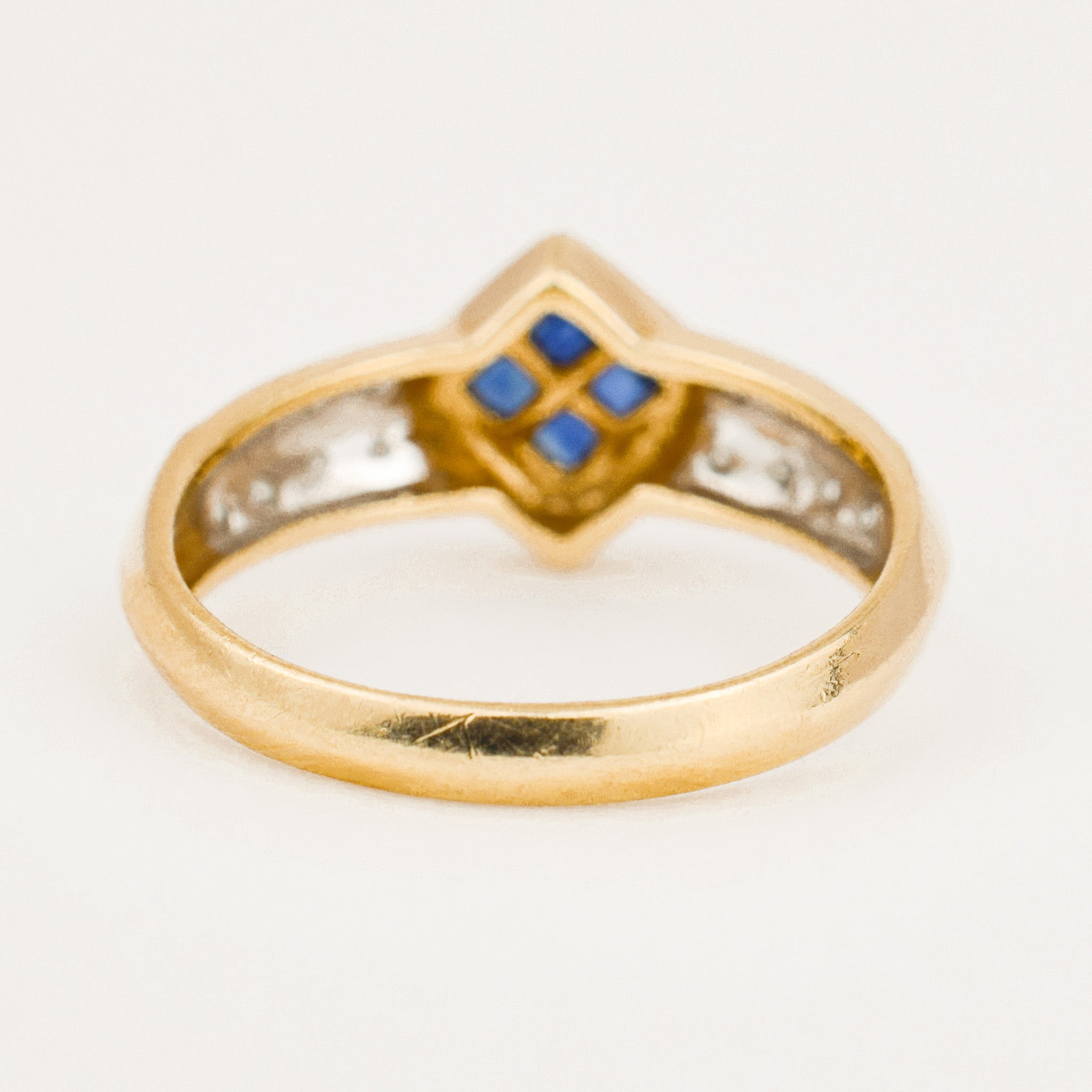 vintage sapphire and diamond rhombus ring