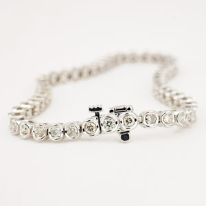 vintage 1.9 ct 7" Tennis Bracelet with 52 diamonds