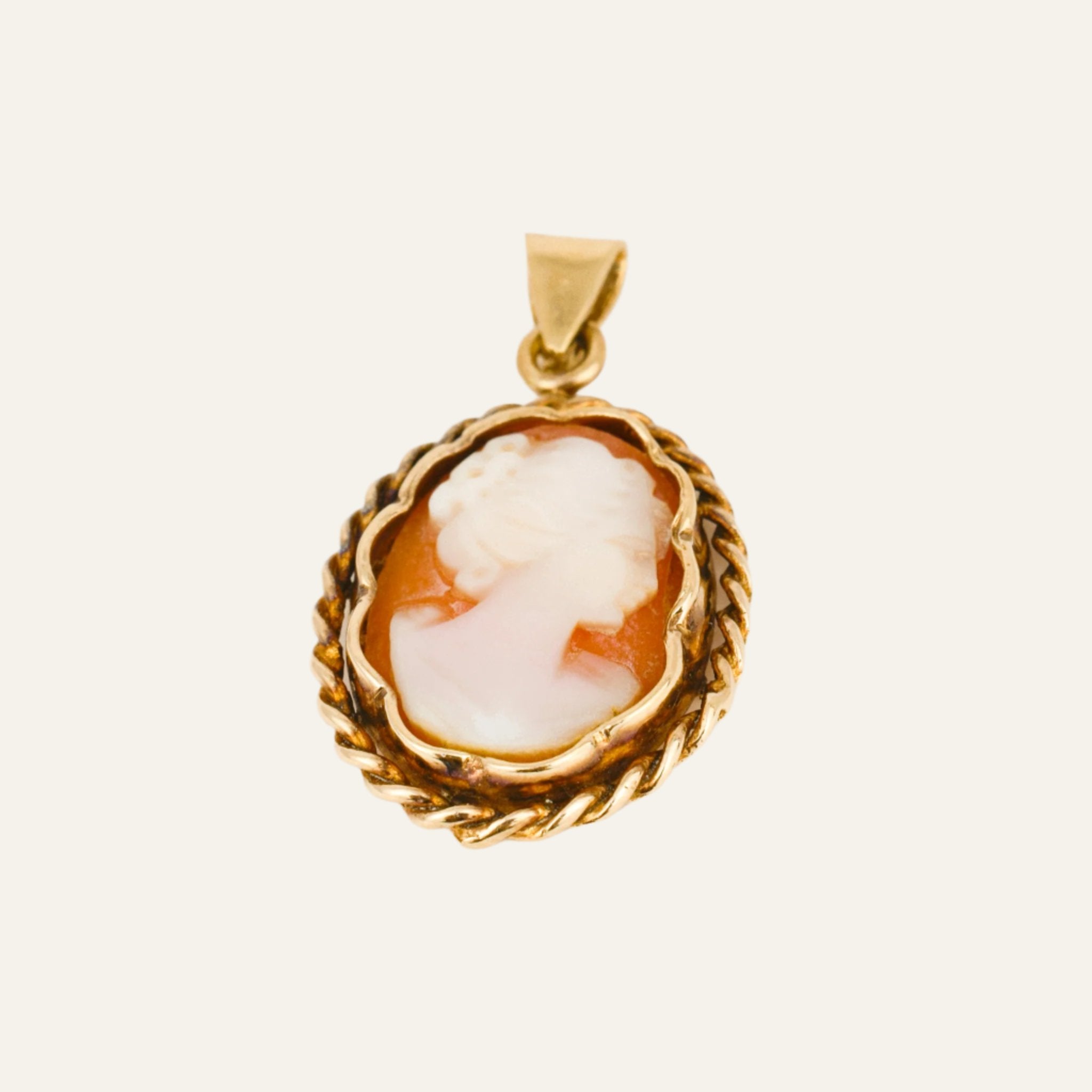 vintage Cornelian Shell Cameo Pendant