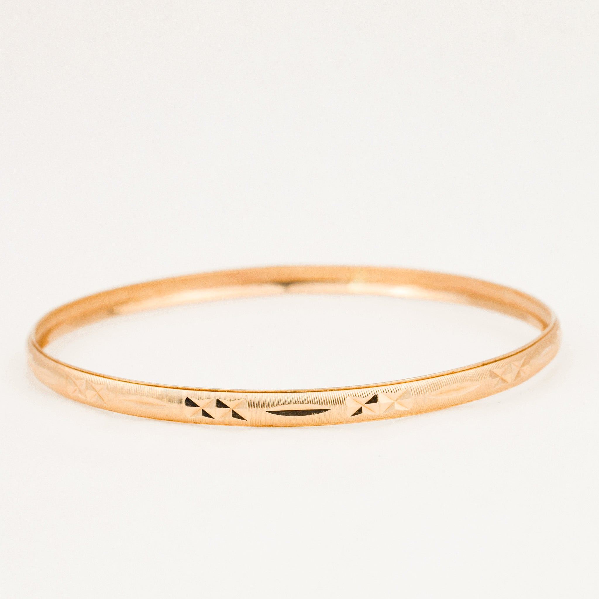 65.3 mm Etched Gold Bangle Bracelet