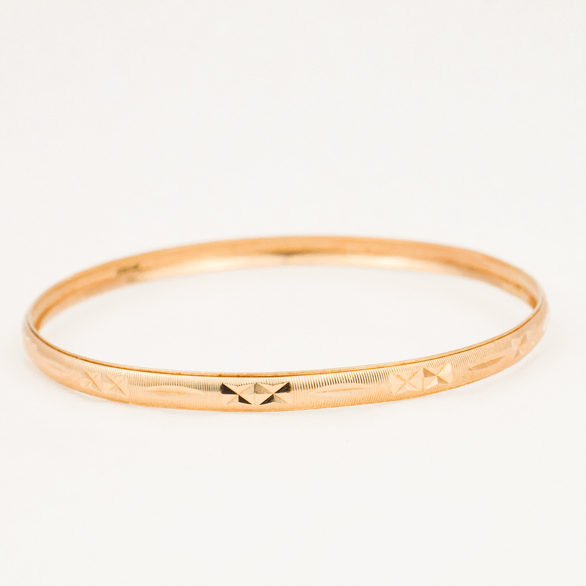 65.3 mm Etched Gold Bangle Bracelet