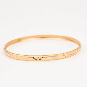 65.3 mm Etched Gold Bangle Bracelet