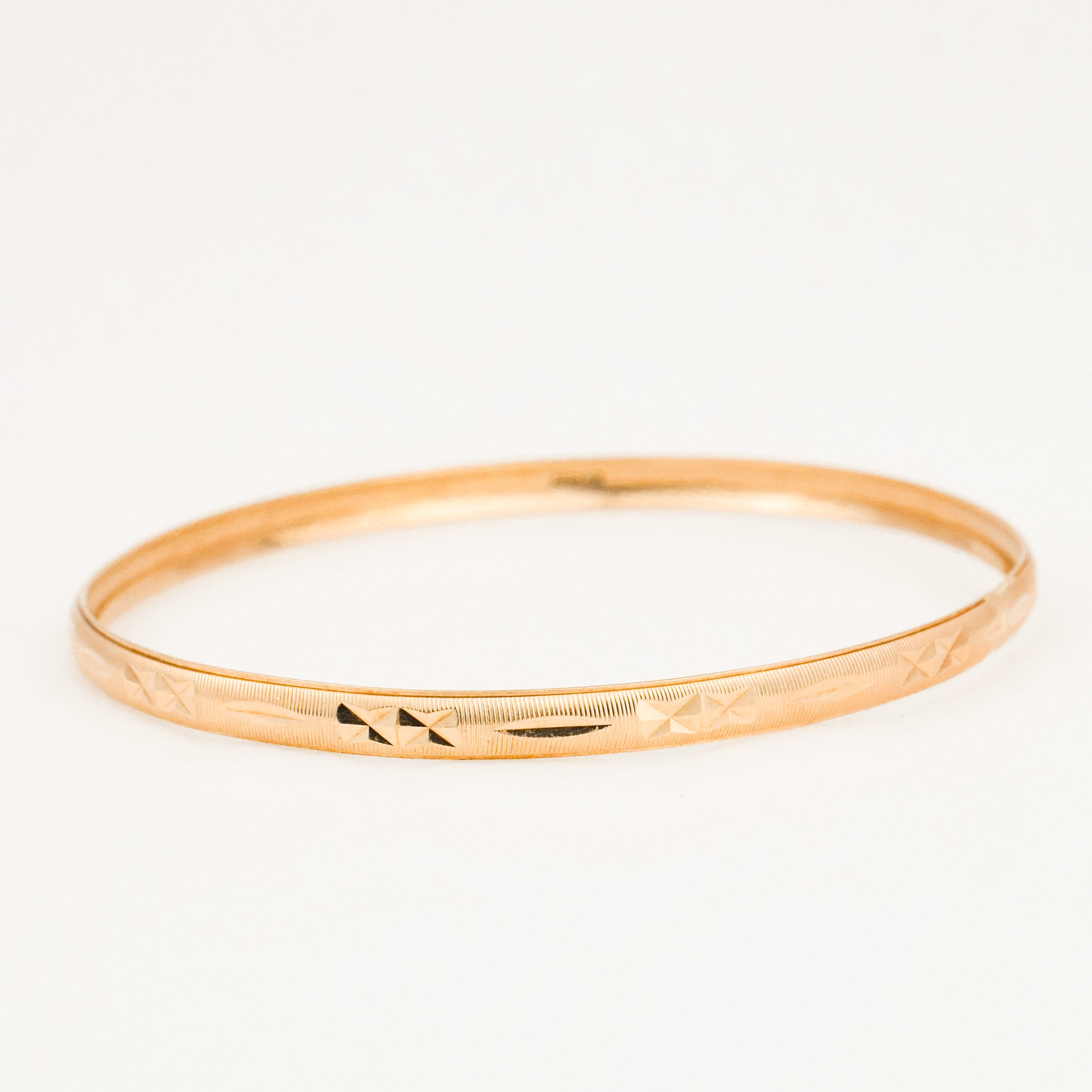 65.3 mm Etched Gold Bangle Bracelet