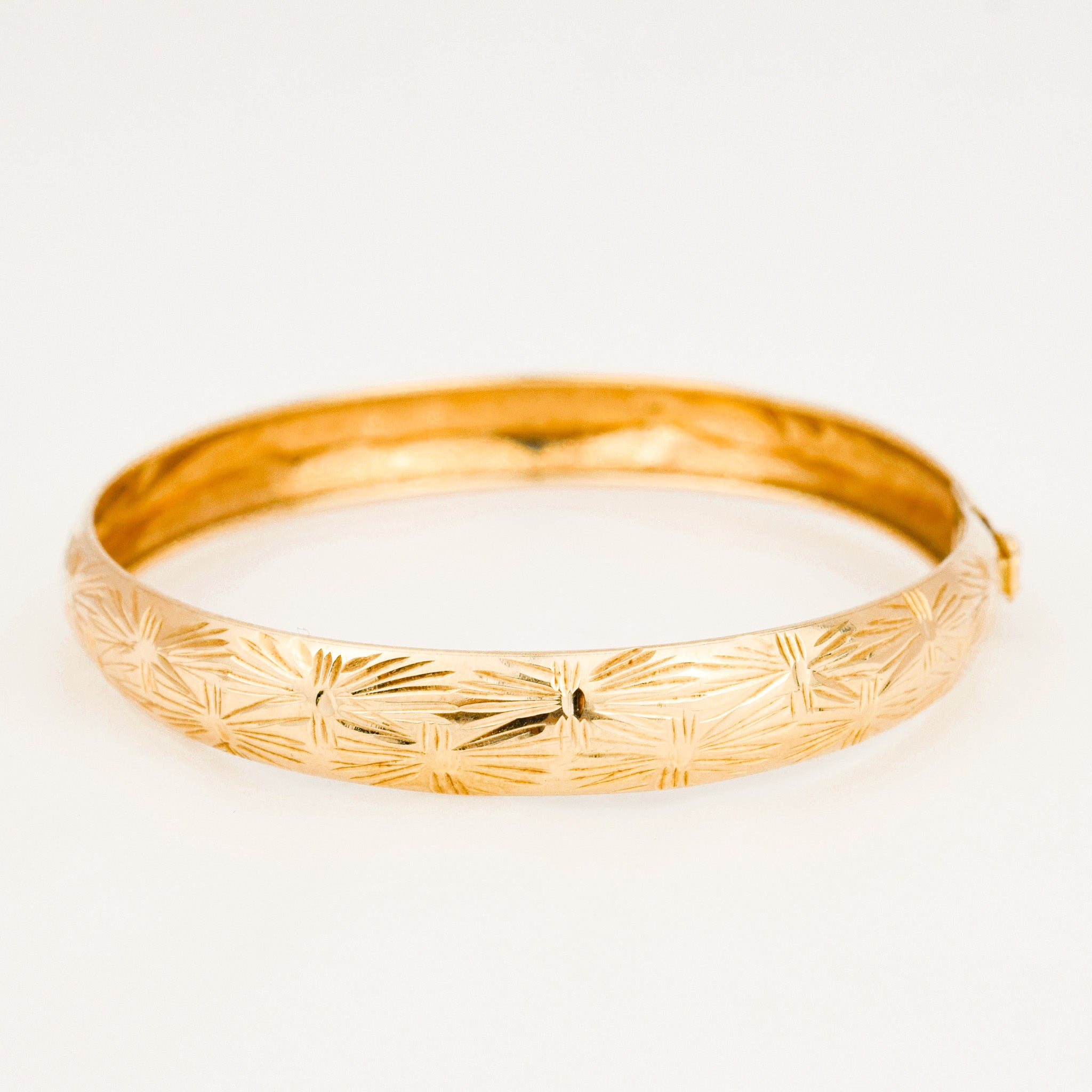 63.5 mm Dazzling Gold Bangle Bracelet