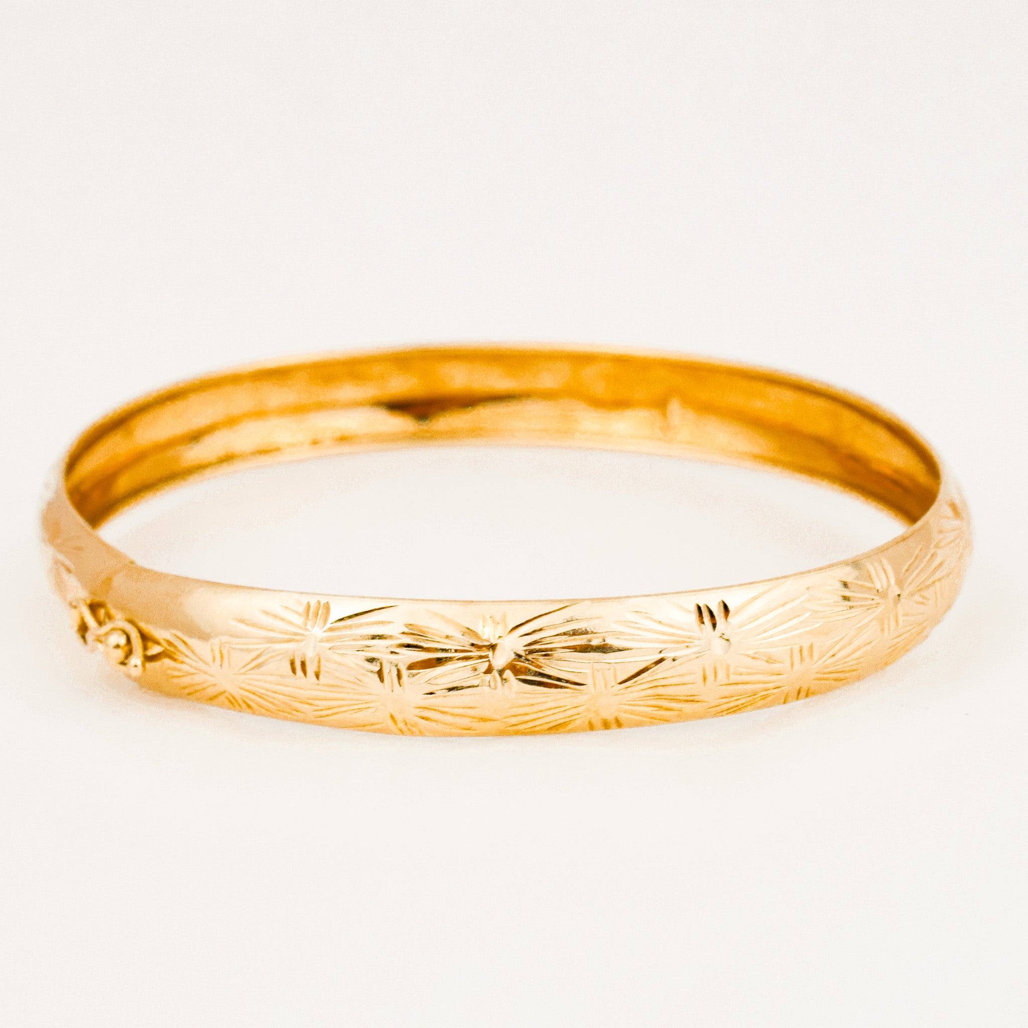 63.5 mm Dazzling Gold Bangle Bracelet