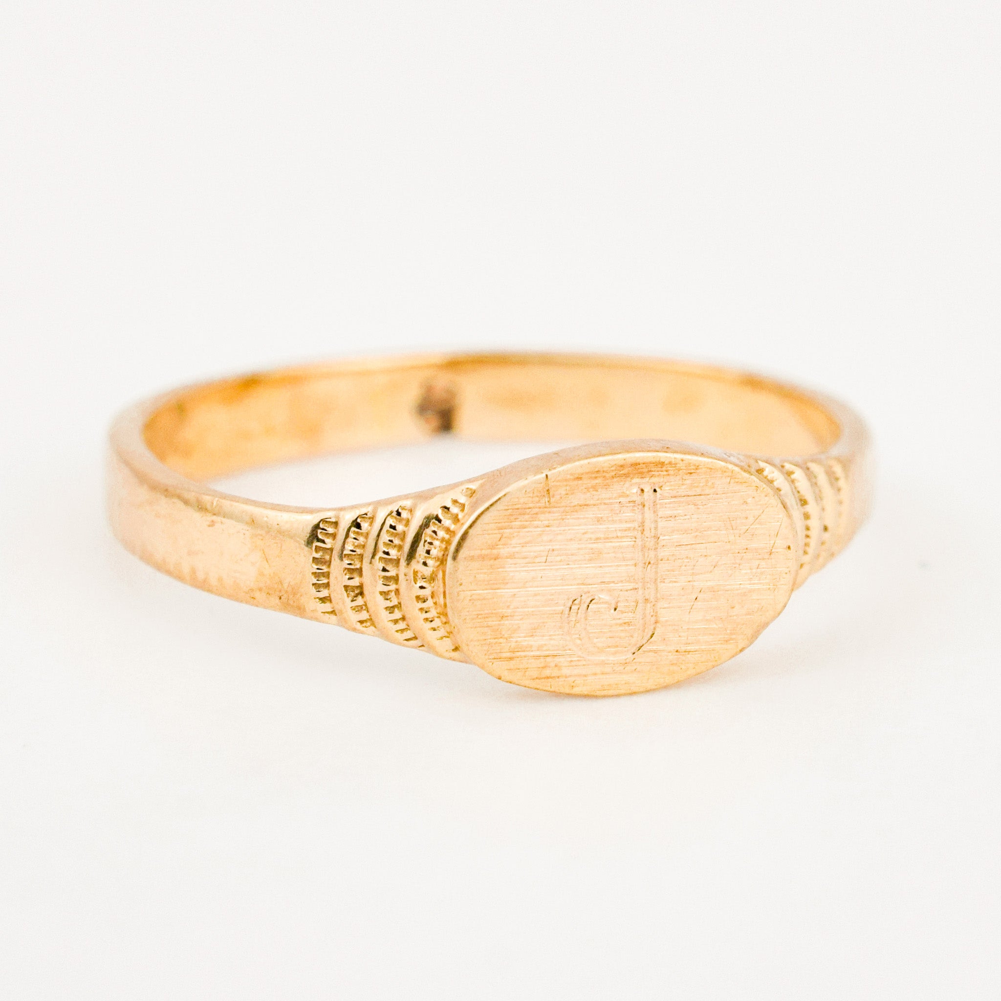 vintage gold 'J' Signet Ring