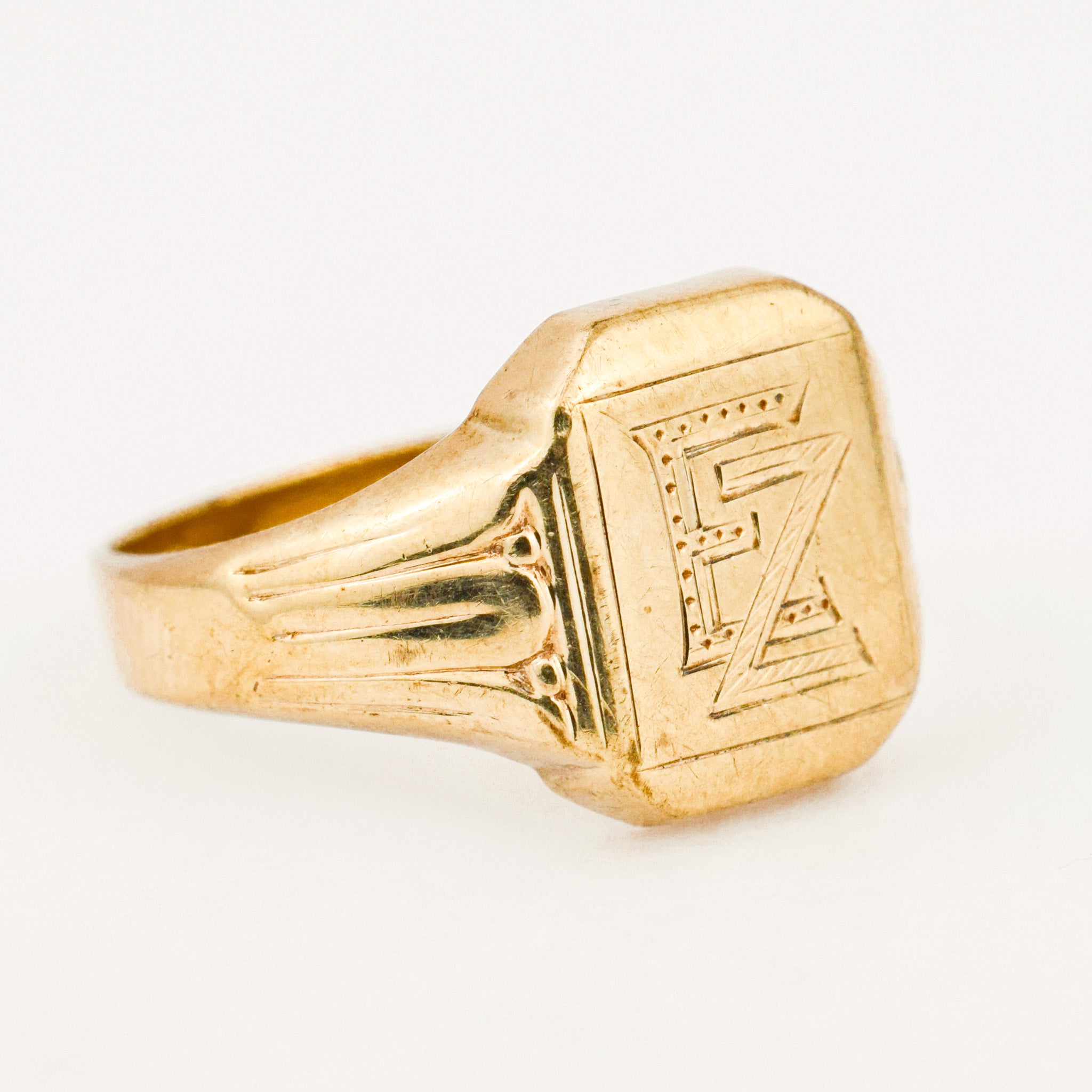 vintage gold 'EZ' Signet Ring