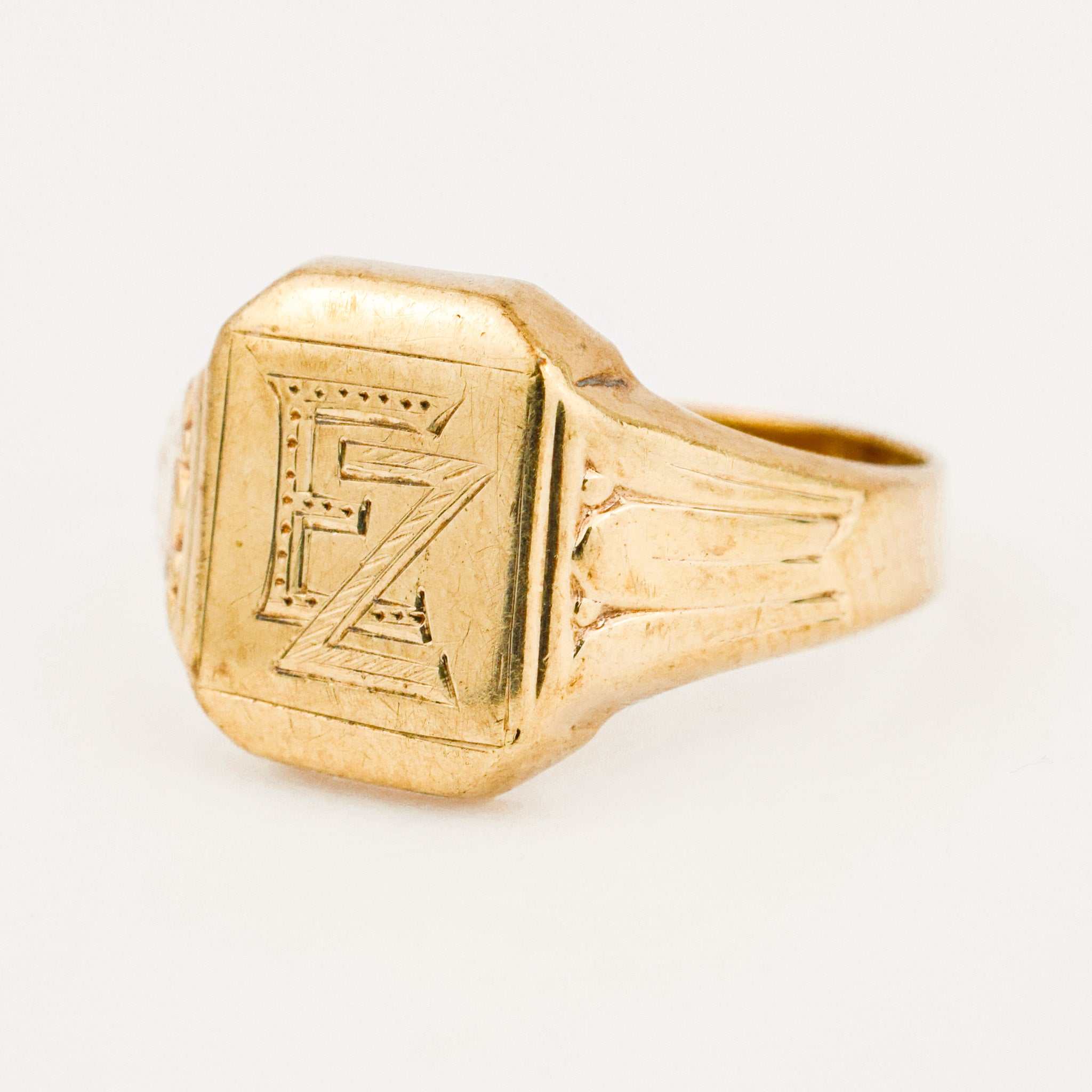 vintage gold 'EZ' Signet Ring