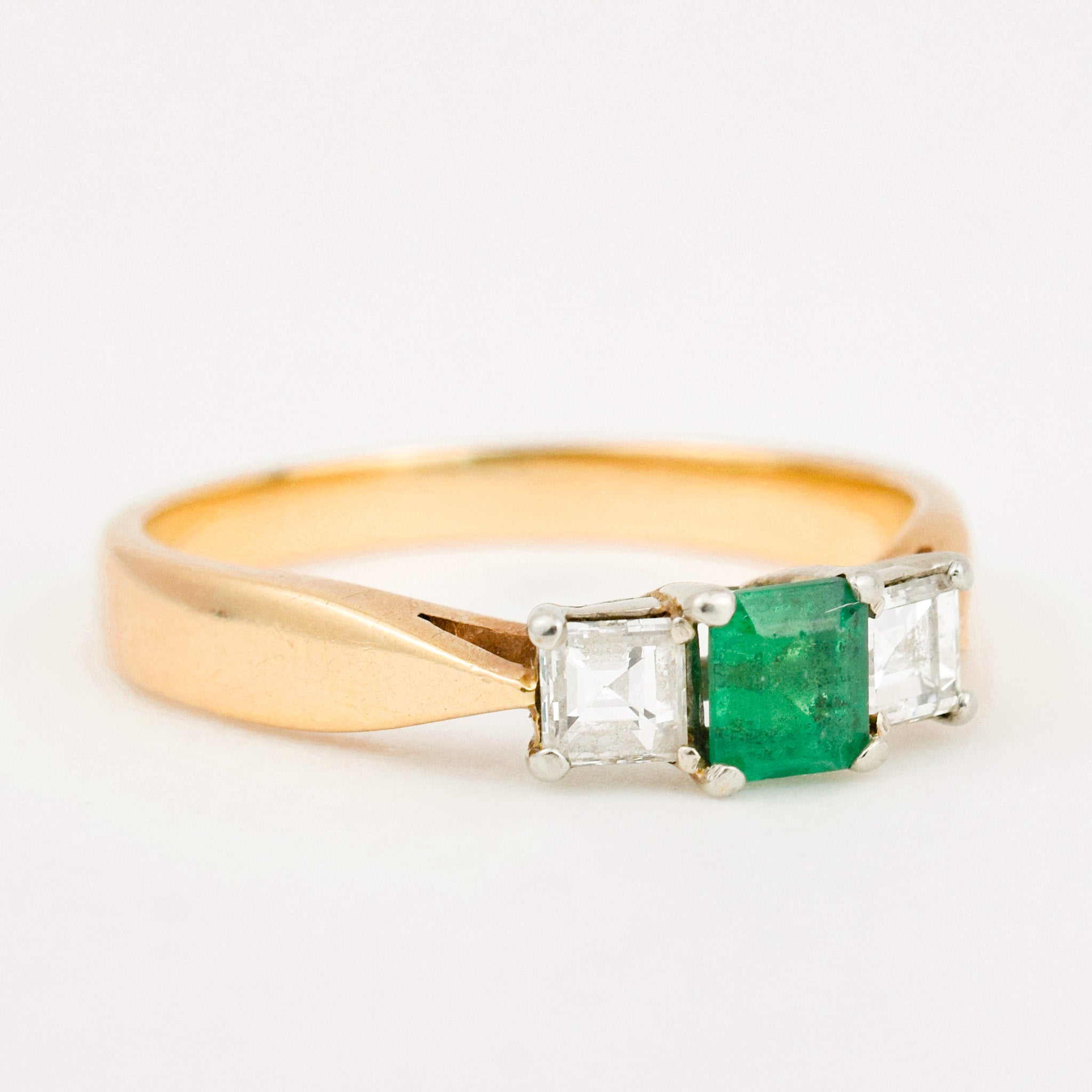 vintage emerald and diamond trilogy ring 