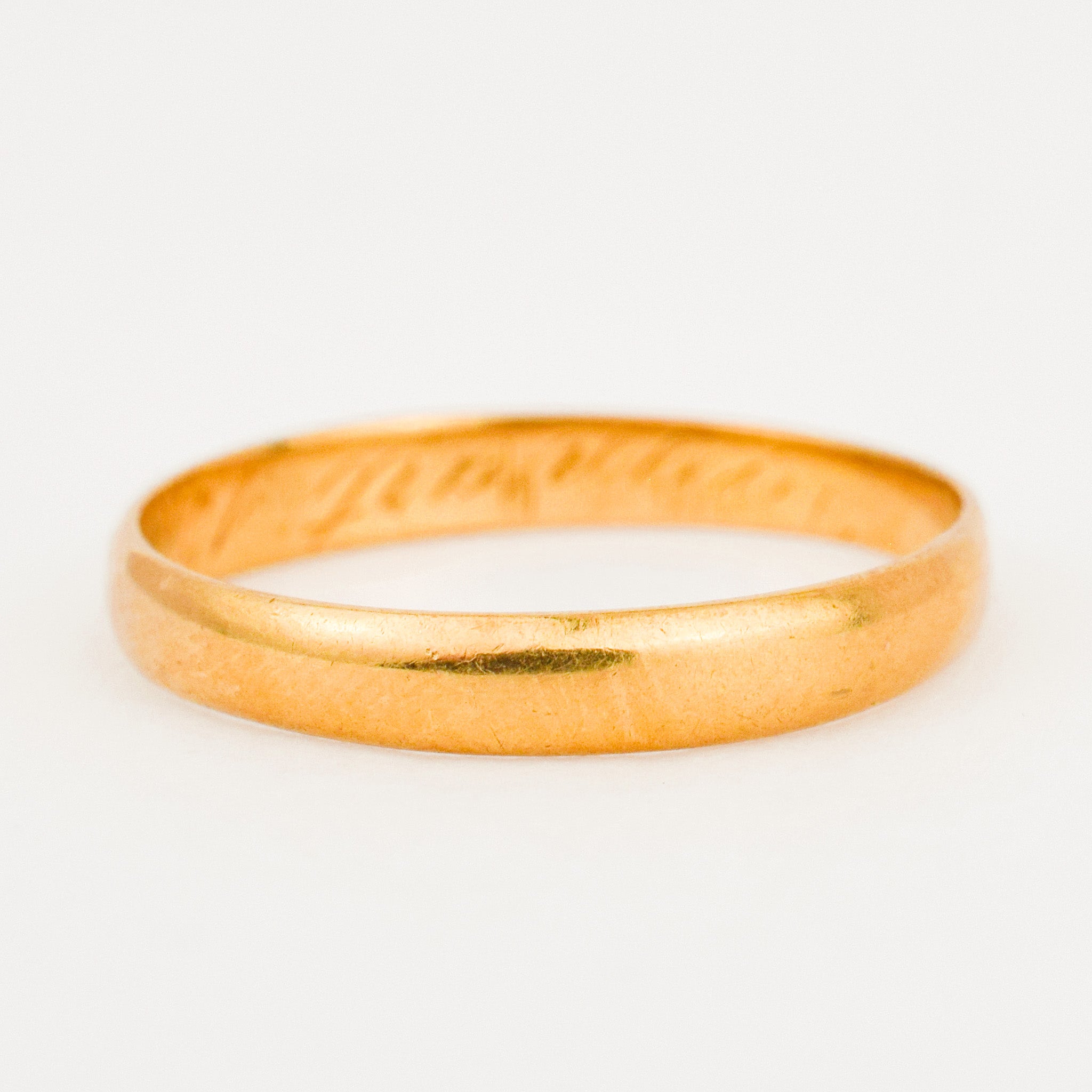 2.9 mm Buttery Gold Band