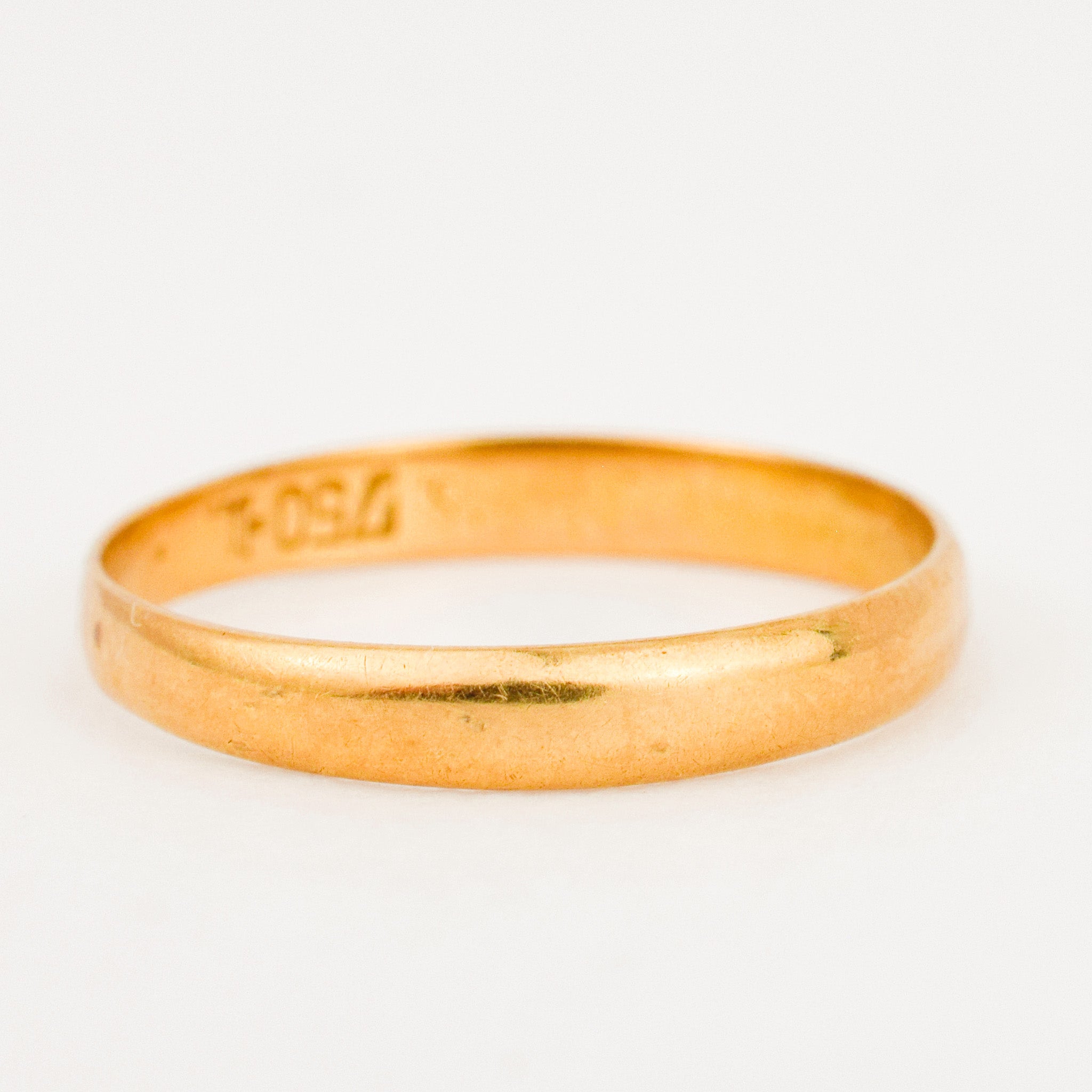 2.9 mm Buttery Gold Band