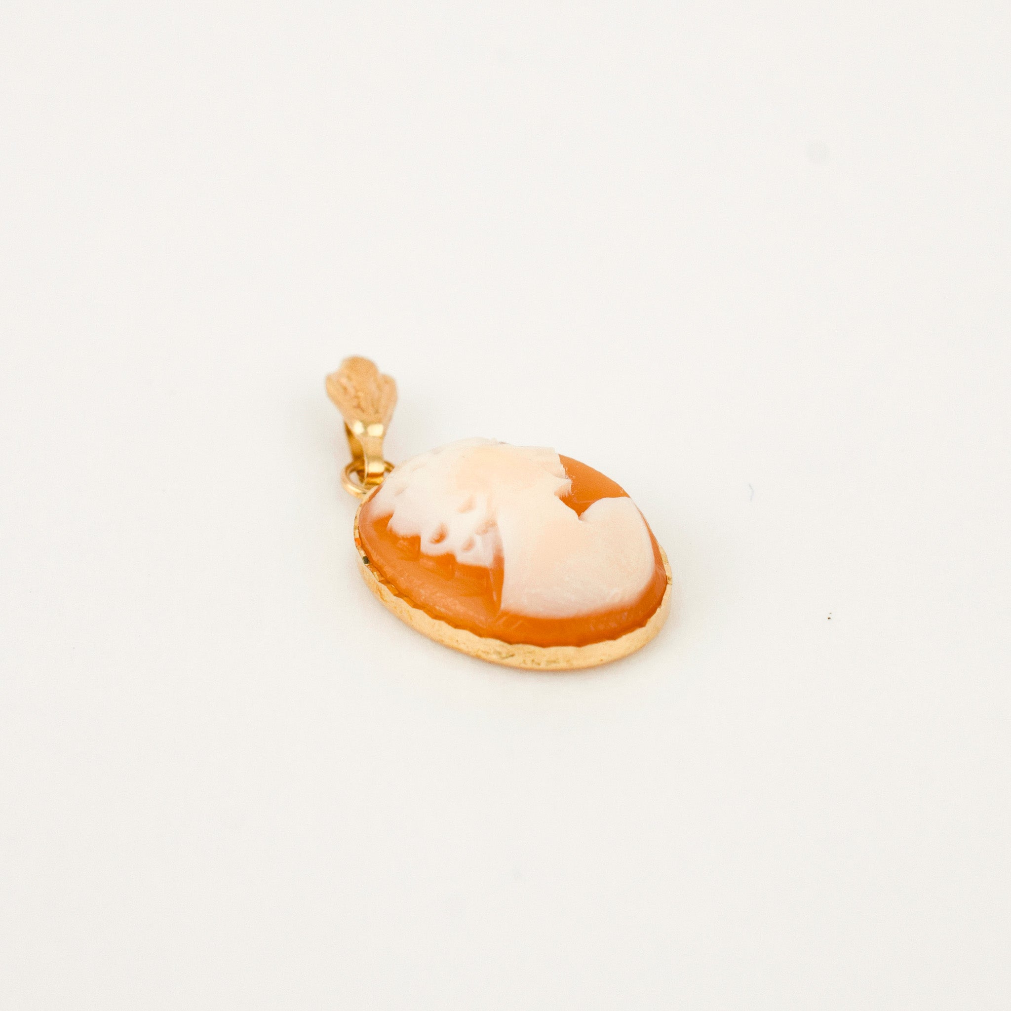 Classic Shell Cameo Pendant