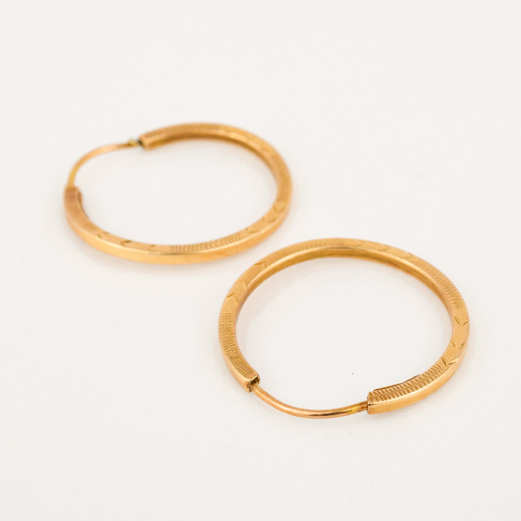 vintage 18k 25.8 mm Etched Gold Hoops