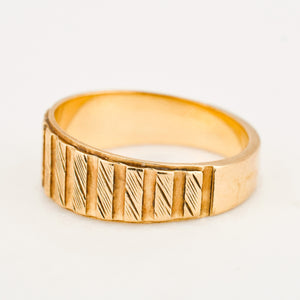 vintage 6.6mm Linear Gold Band