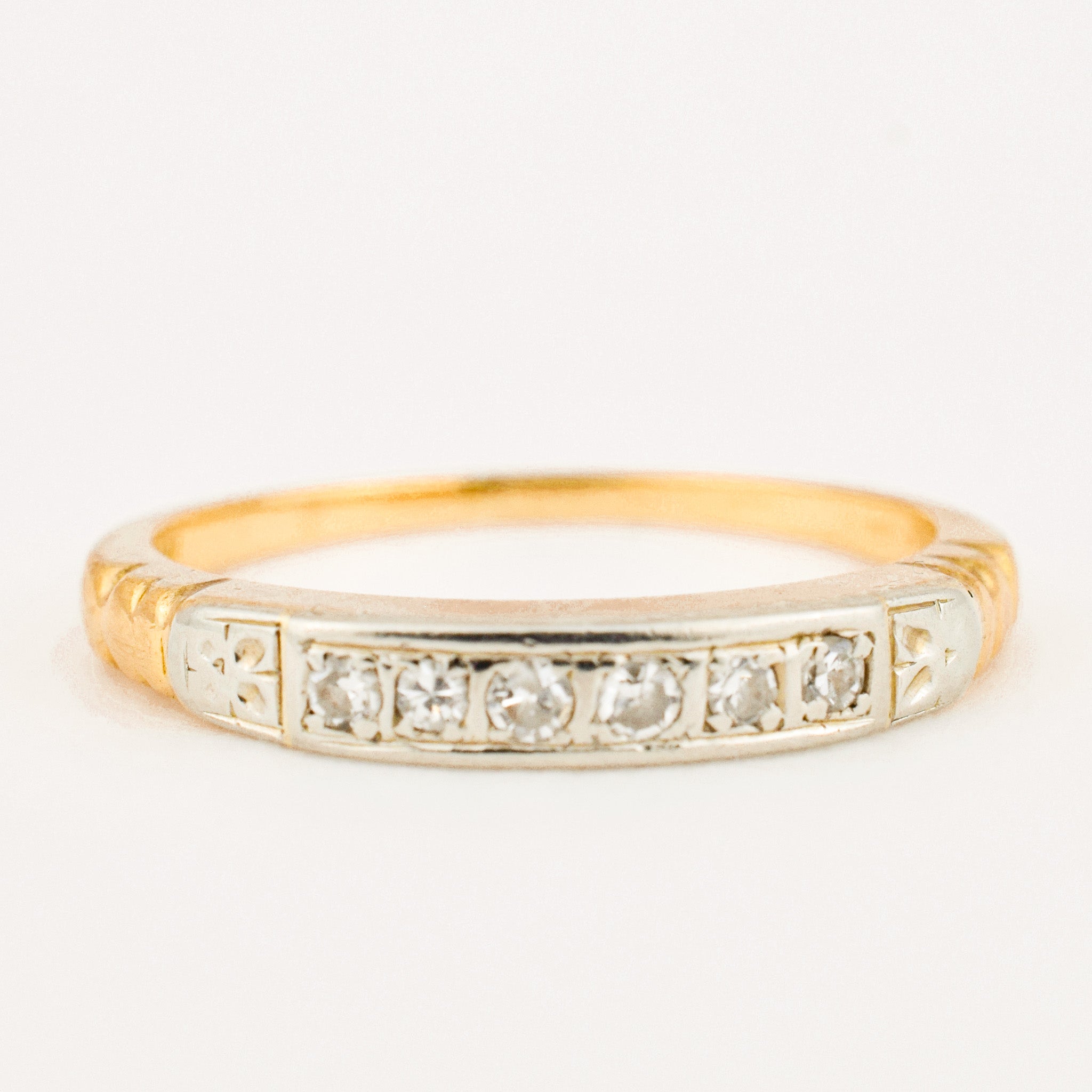 antique 6 Diamond Two-Toned Band