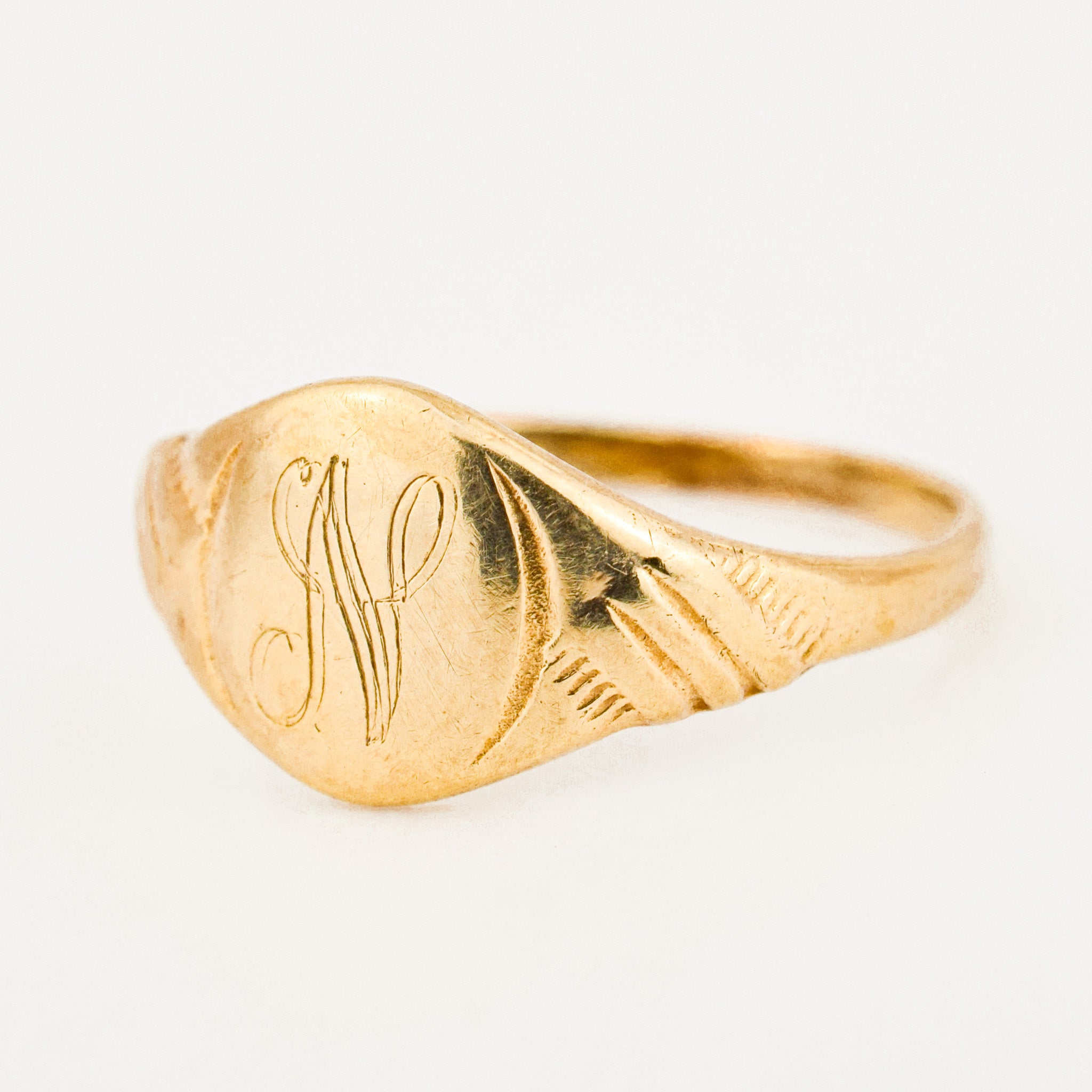 vintage gold 'n' signet ring 