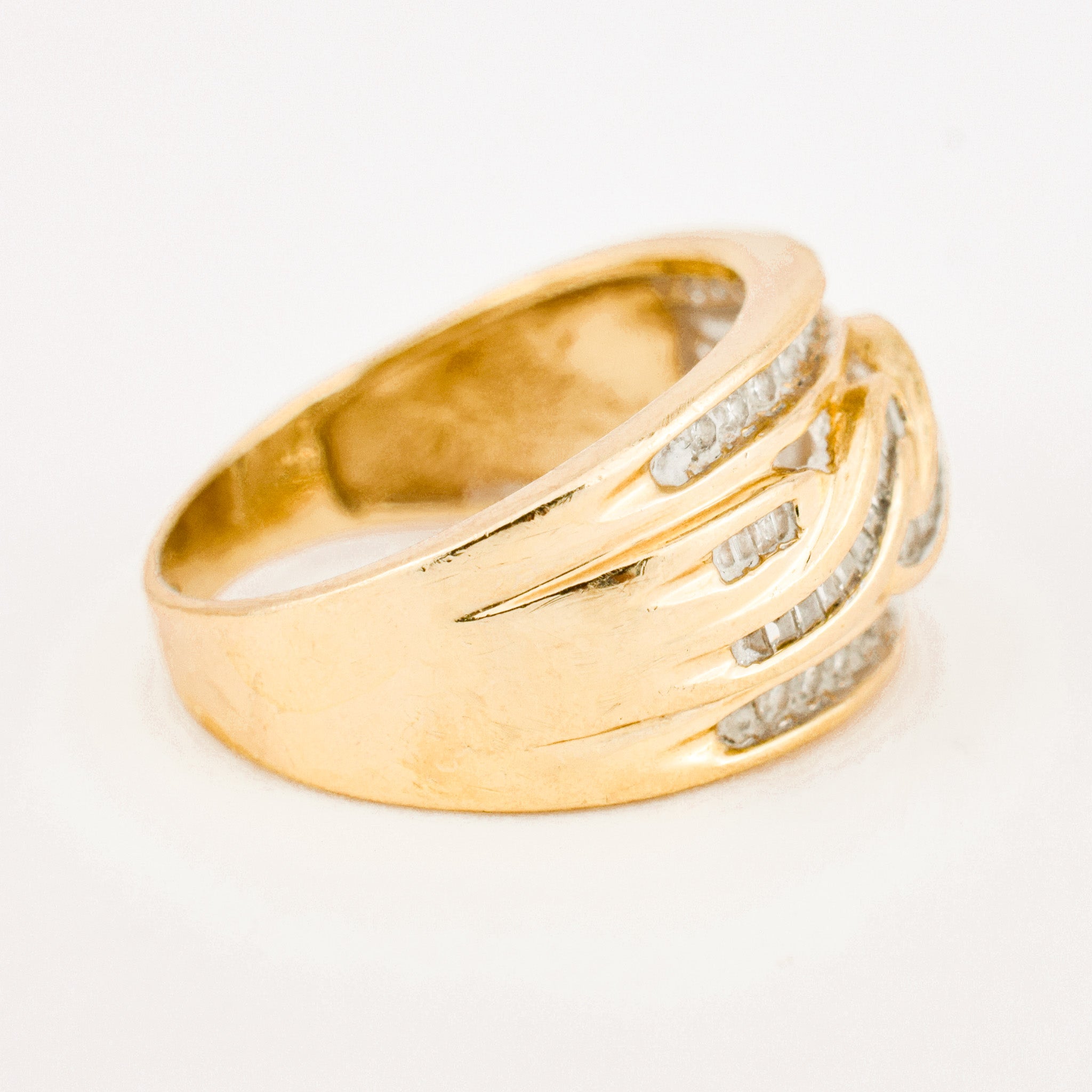 vintage Diamond Wave Band